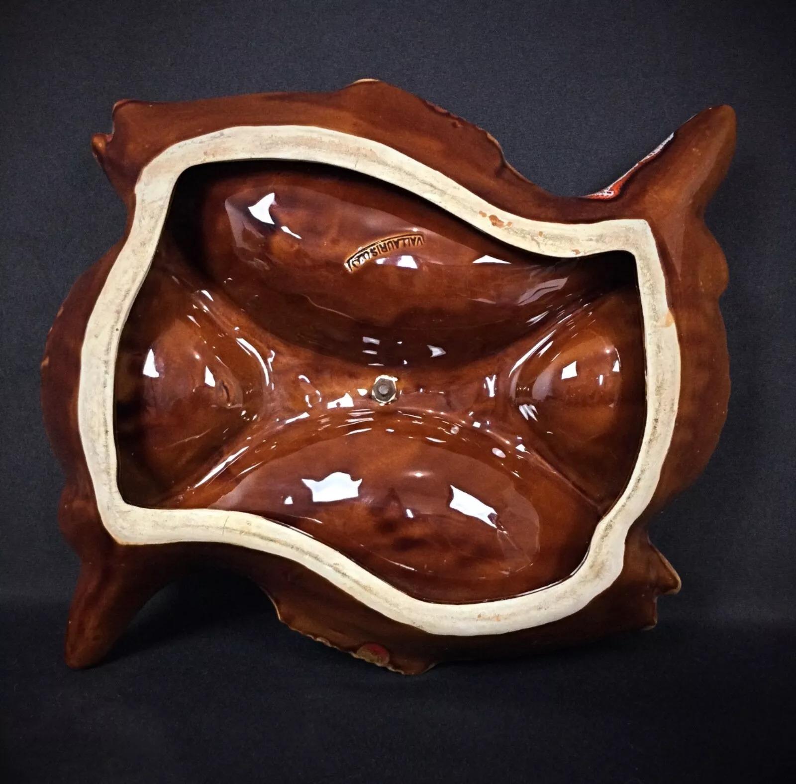 Beautiful Vallauris Compartmentalized Appetizer Dish – Fish and Rooster  - 2Y284 For Sale 5