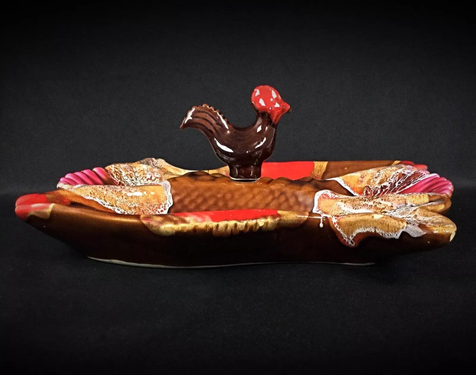Beautiful Vallauris Compartmentalized Appetizer Dish – Fish and Rooster  - 2Y284 For Sale 3