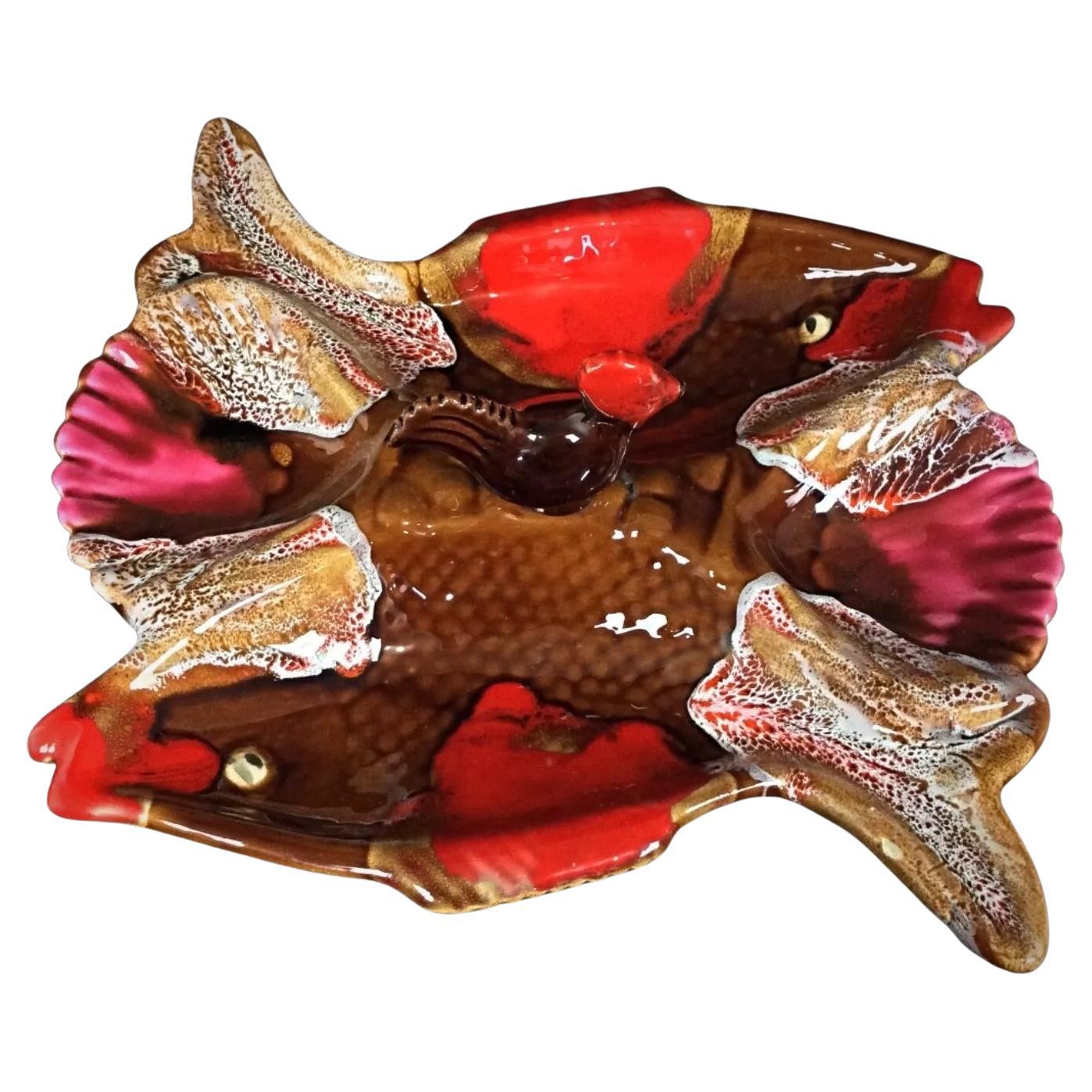 Schöne Vallauris Compartmentalized Appetizer Dish - Fisch und Hahn  - 2Y284