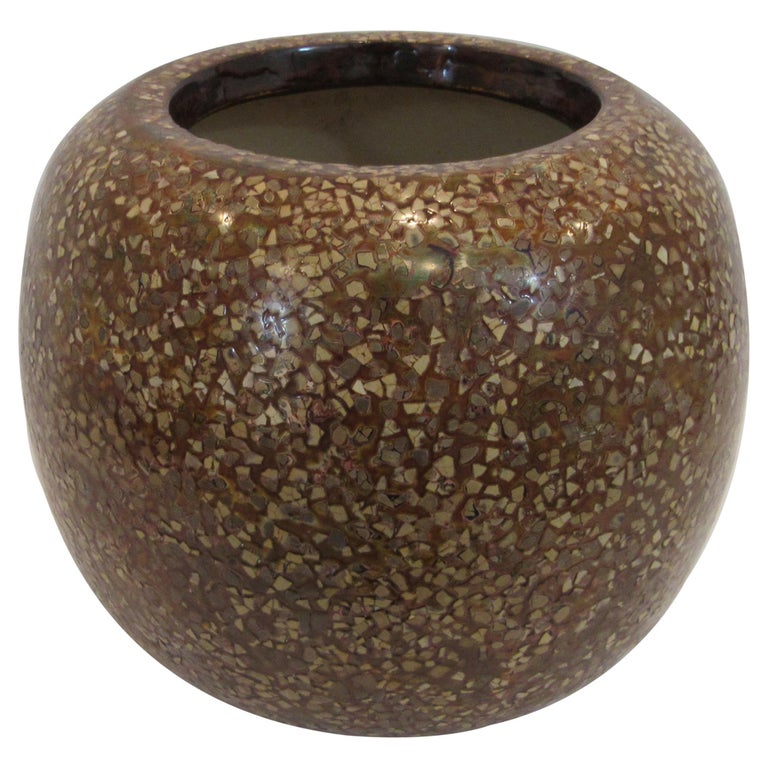 Beautiful Vase by Theodore Alexander Vietnam For Sale at 1stDibs
