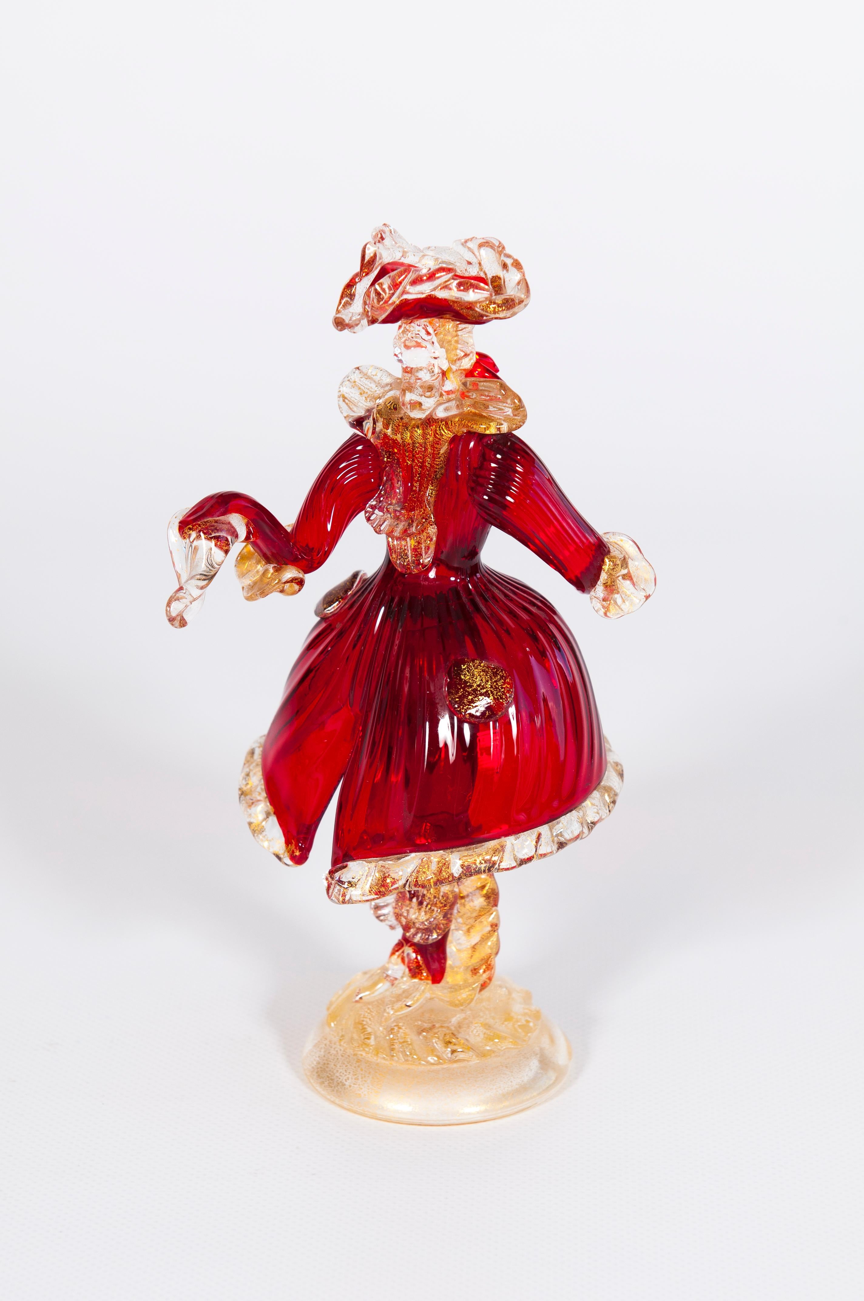 Beautiful Venetian Lady and Gentleman in Ruby-Red and Black, with Gold Finishes For Sale 6