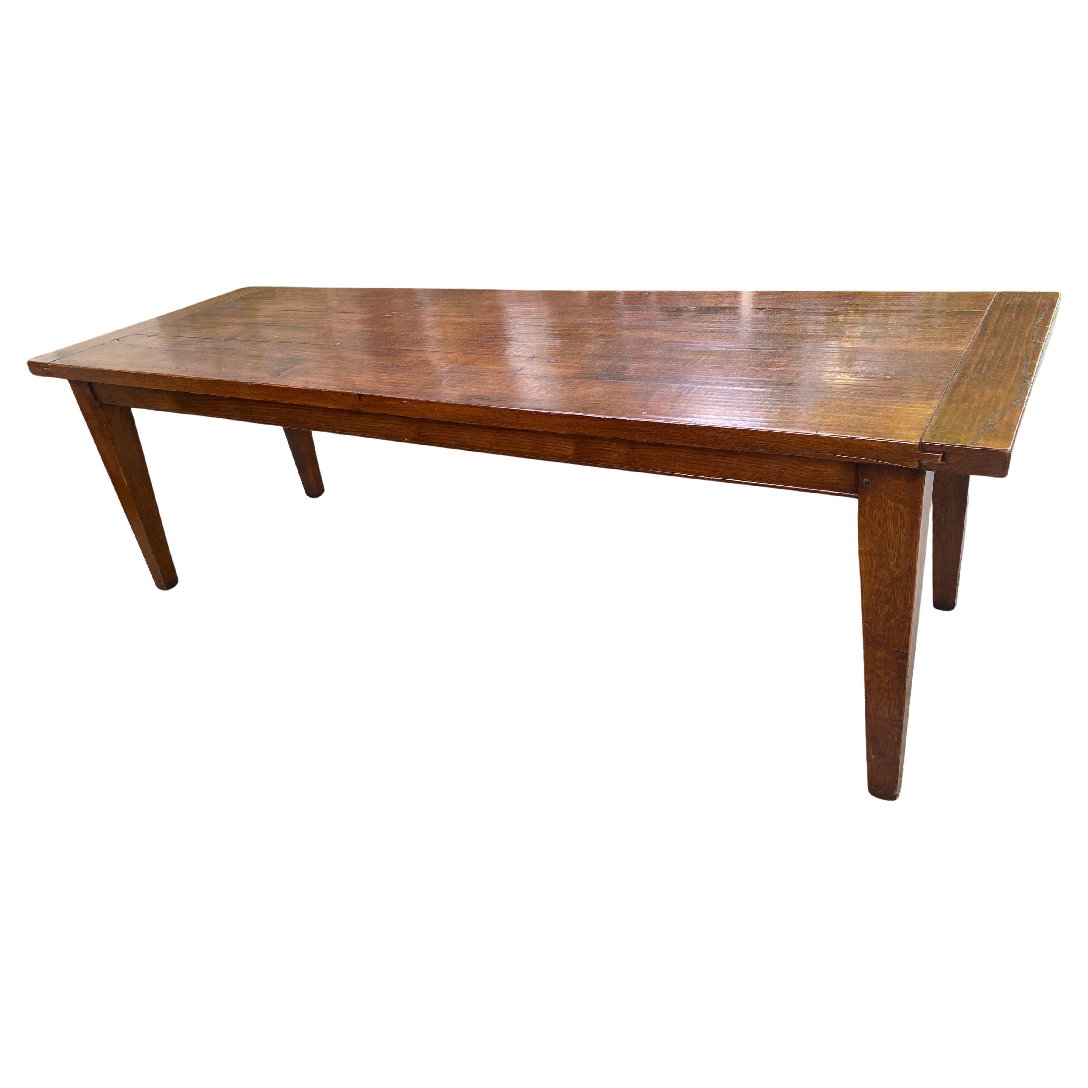 Bellissimo tavolo da pranzo vintage molto lungo in Oak Oak Farmhouse