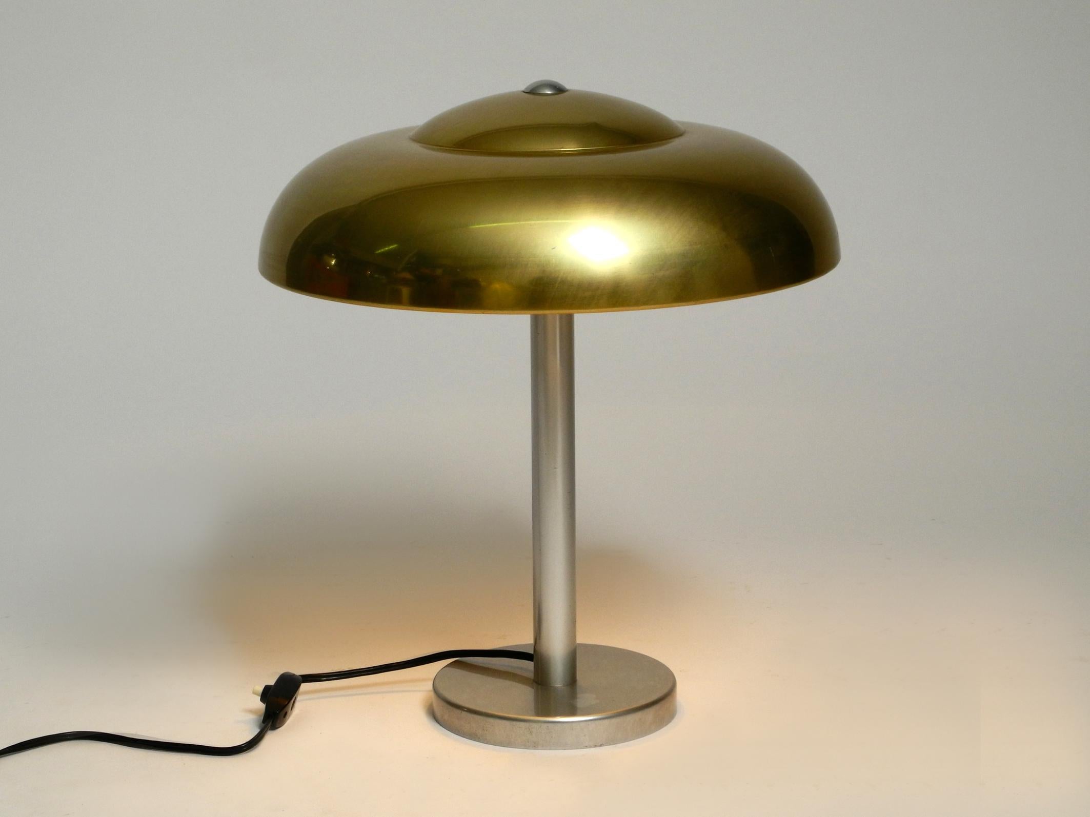 Schöne, sehr seltene, große WMF Ikora Tischlampe aus den 1930er Jahren, Made in Germany (Aluminium) im Angebot