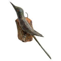 Precioso pájaro de madera tallada a mano de Vichtauer, arte popular de la Selva Negra, Austria, años 1860