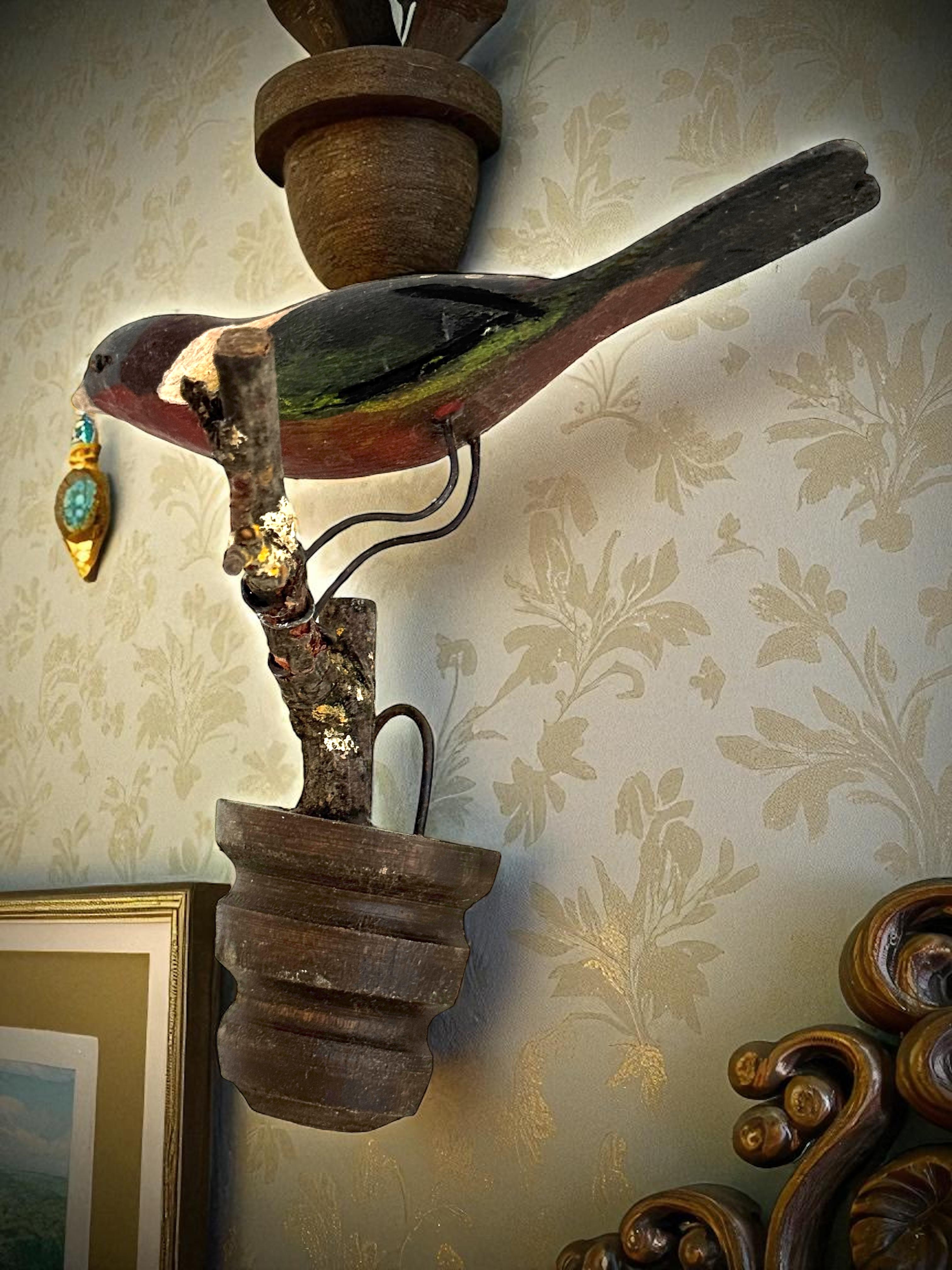 Bellissimo uccello in legno intagliato a mano Vichtauer, Black Forest Folk Art, Austria, anni '1910 in vendita 1