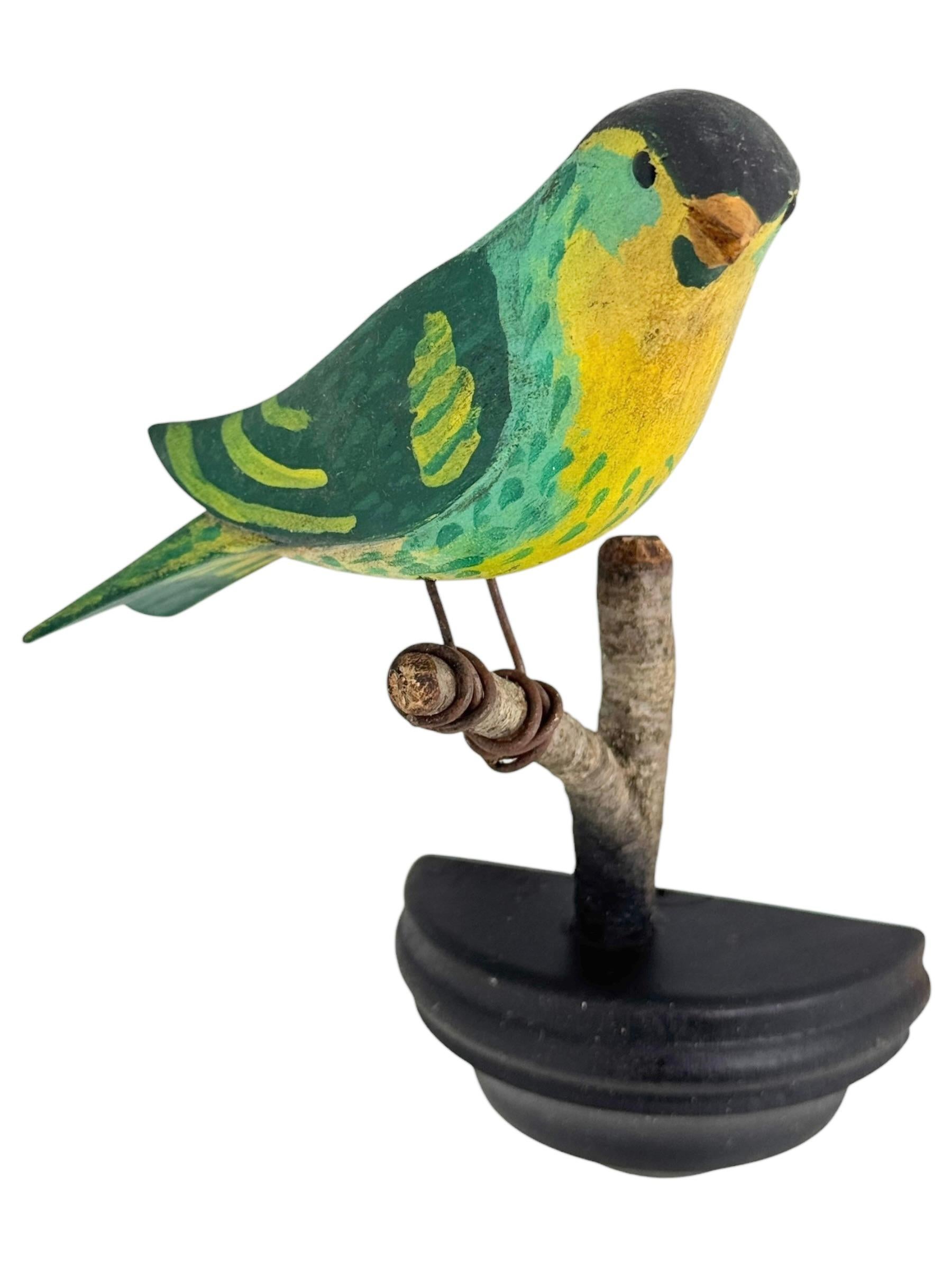 Hand-Carved Beautiful Vichtauer Hand Carved Wood Bird, Black Forest Folk Art, Austria, 1920s