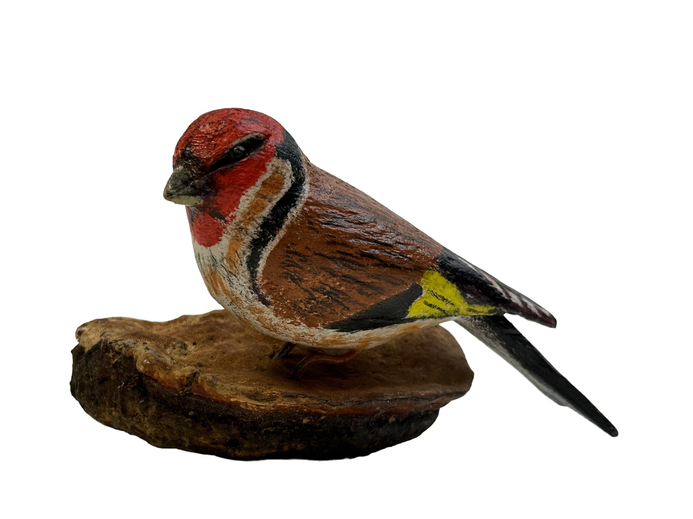 Mid-20th Century Beautiful Vichtauer Hand Carved Wood Bird, Black Forest Folk Art, Austria, 1930s For Sale
