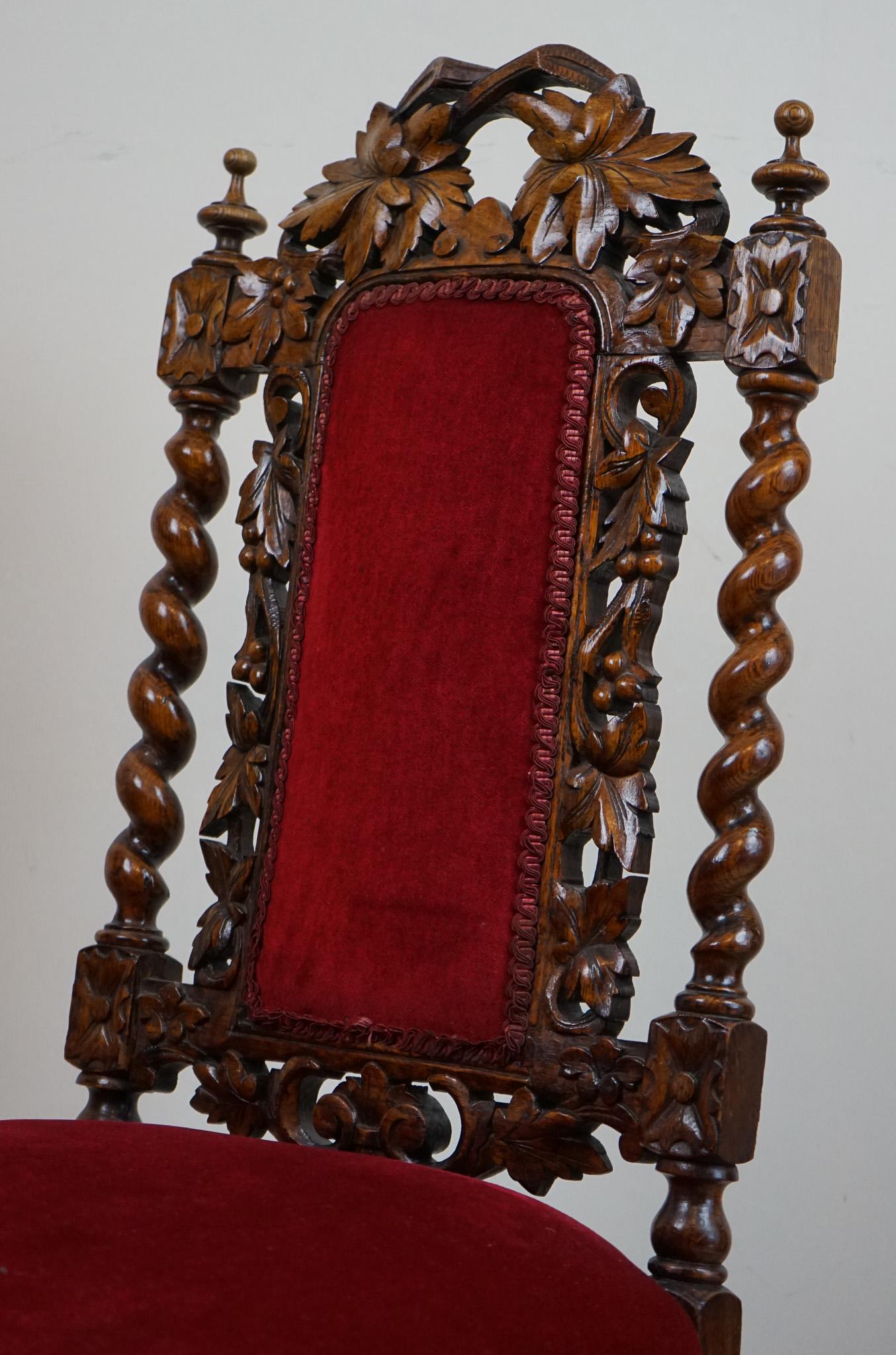 Très belles chaises de salle à manger en chêne de l'époque victorienne en vente 2