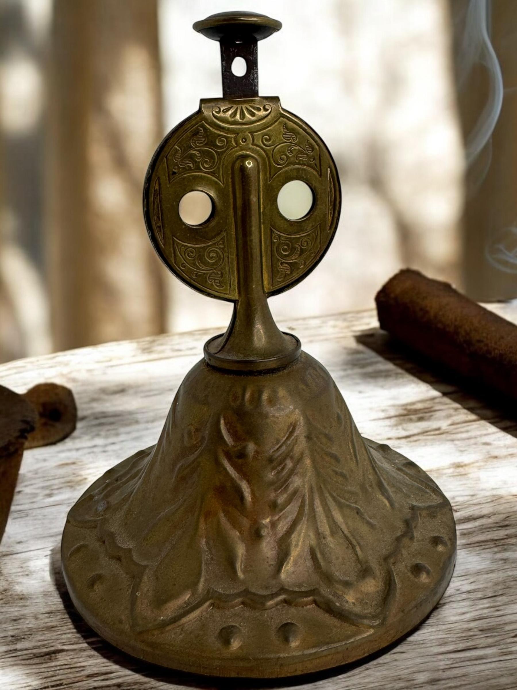Beautiful Victorian Cigar Cutter, Antique German, 1900s For Sale 2