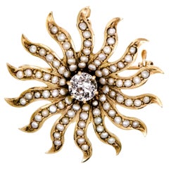 Beautiful Victorian Diamond and Pearl Yellow Gold Starburst Brooch/Pendant