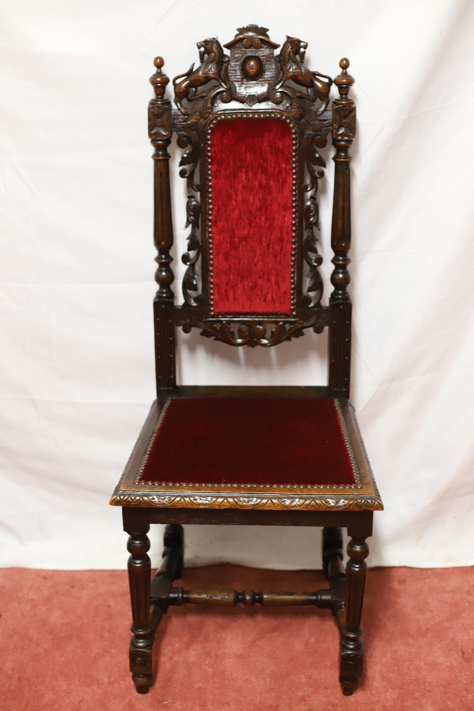Schöne viktorianische Jacobean Oak Esszimmerstühle im Angebot 8