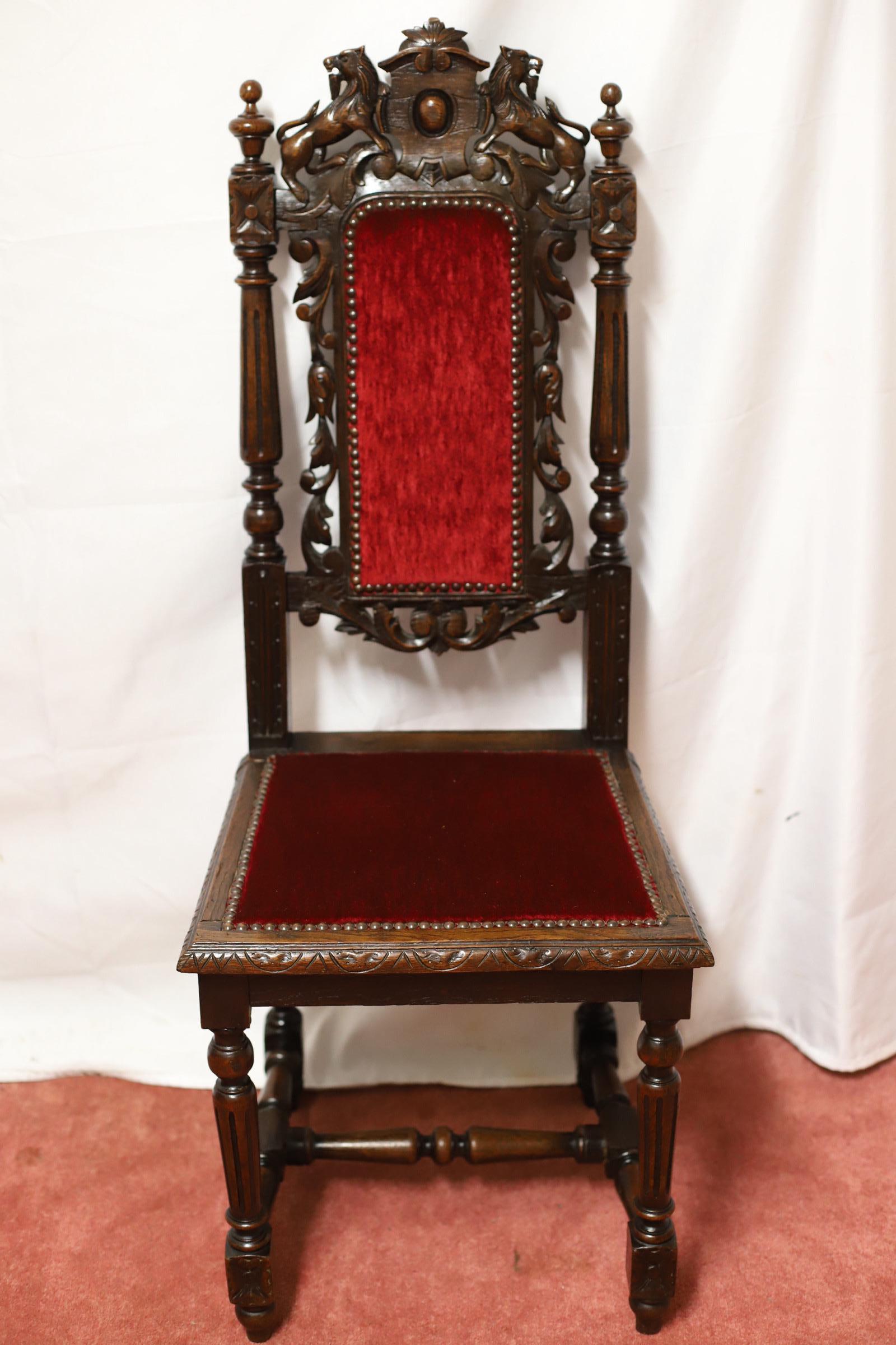 Schöne viktorianische Jacobean Oak Esszimmerstühle im Angebot 11