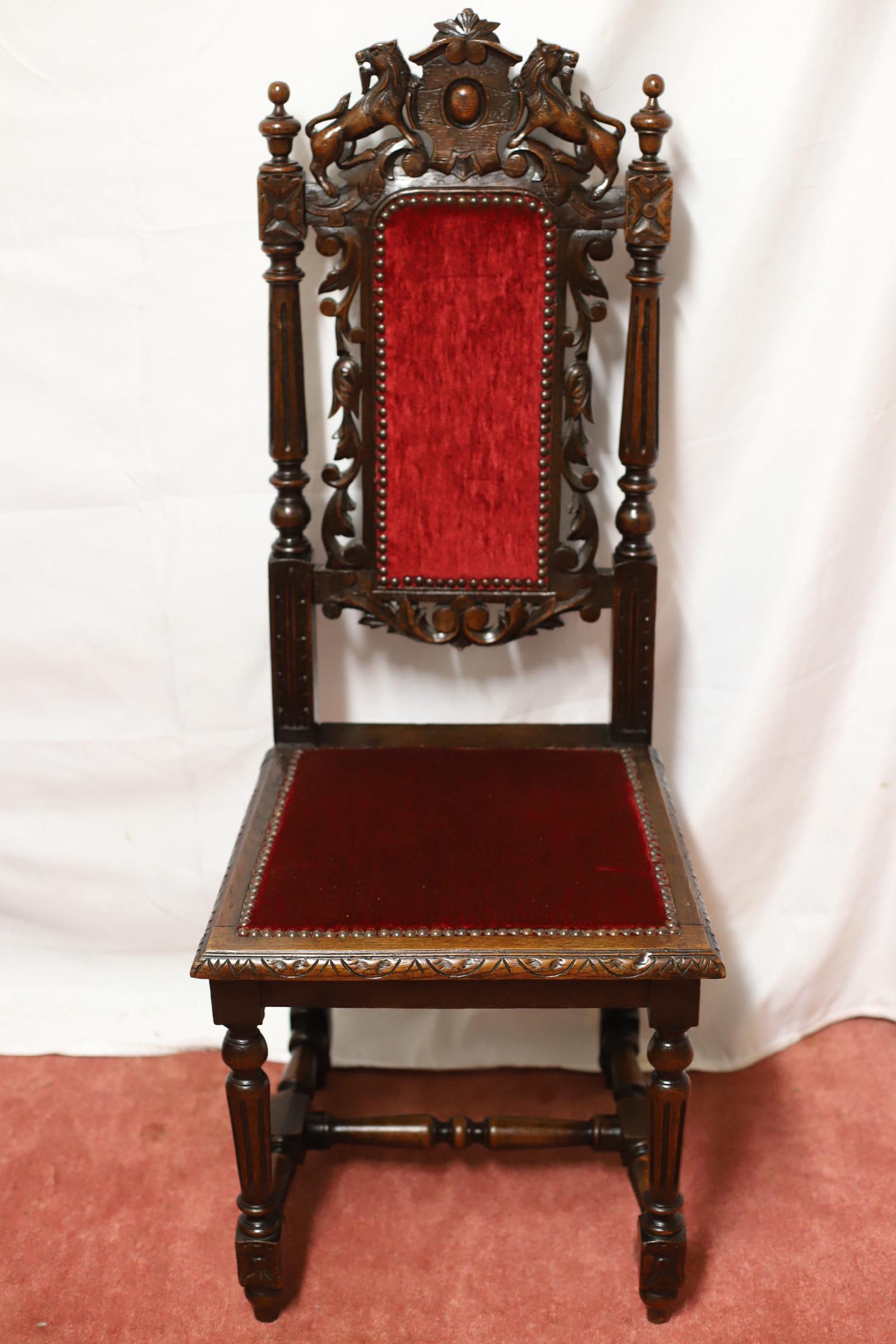 Schöne viktorianische Jacobean Oak Esszimmerstühle im Angebot 12