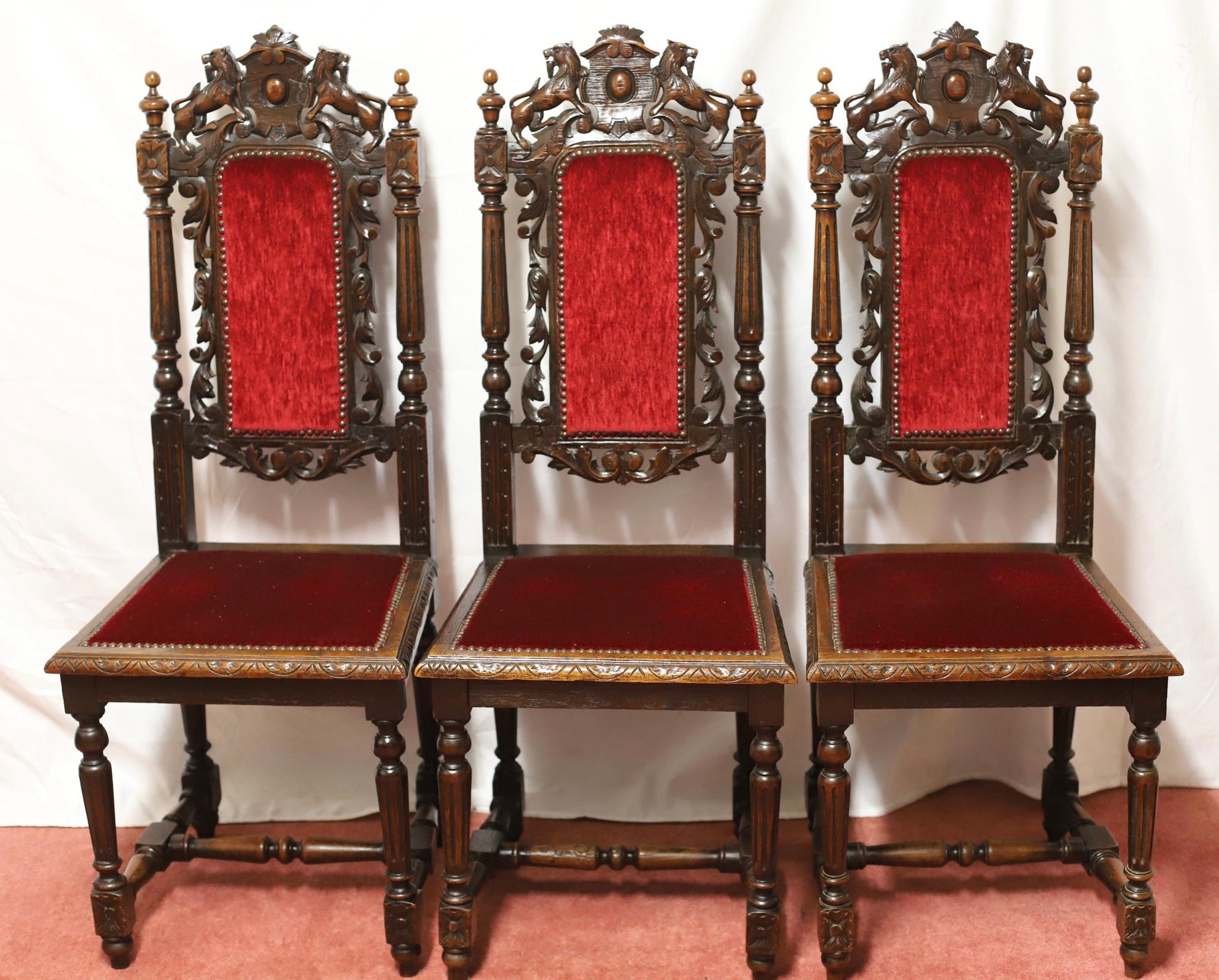 Schöne viktorianische Jacobean Oak Esszimmerstühle (Stoff) im Angebot