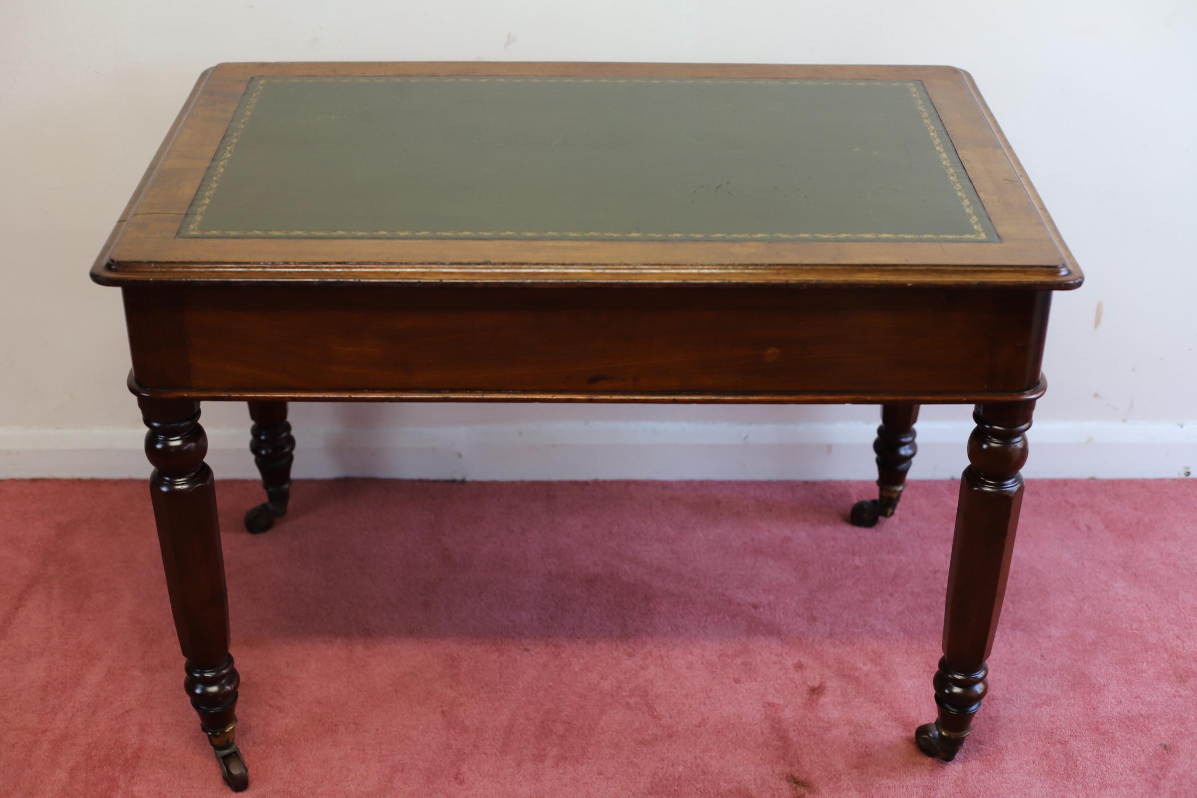 19th Century Beautiful Victorian  Leather Top Writing Table  For Sale