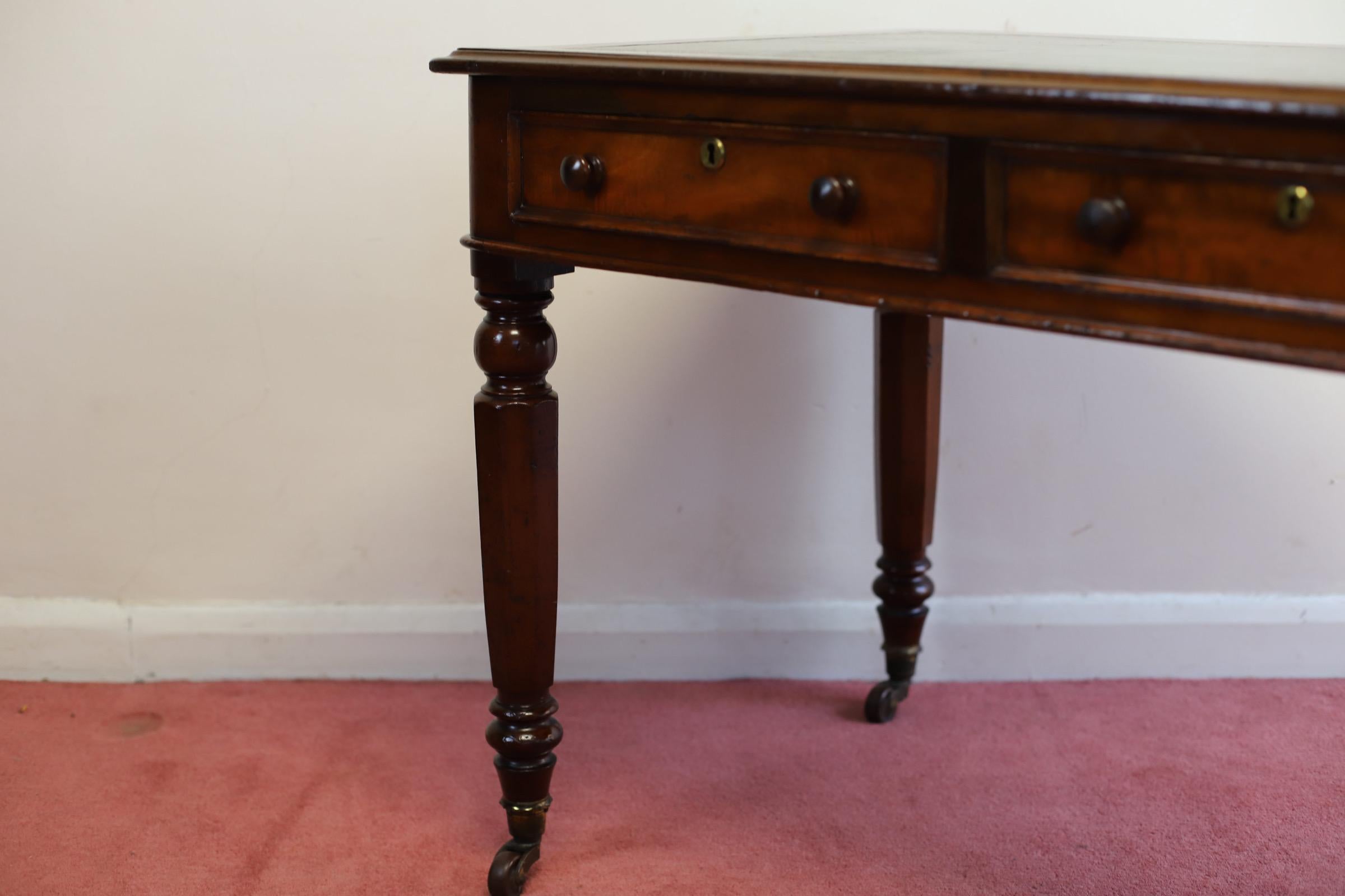Beautiful Victorian  Leather Top Writing Table  For Sale 2