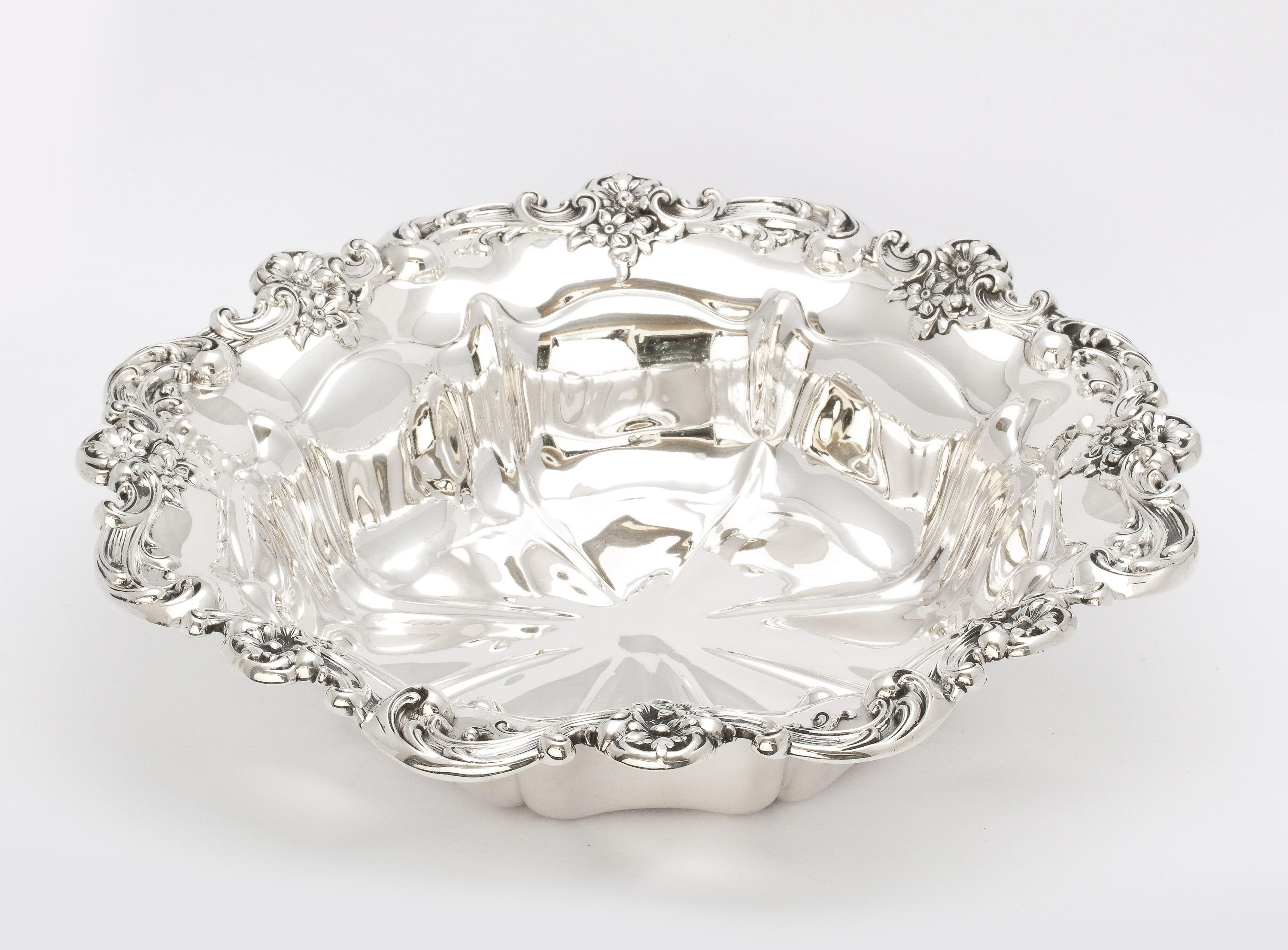 Beautiful Victorian-Style Sterling Silver Centerpiece Bowl By Gorham For Sale 11