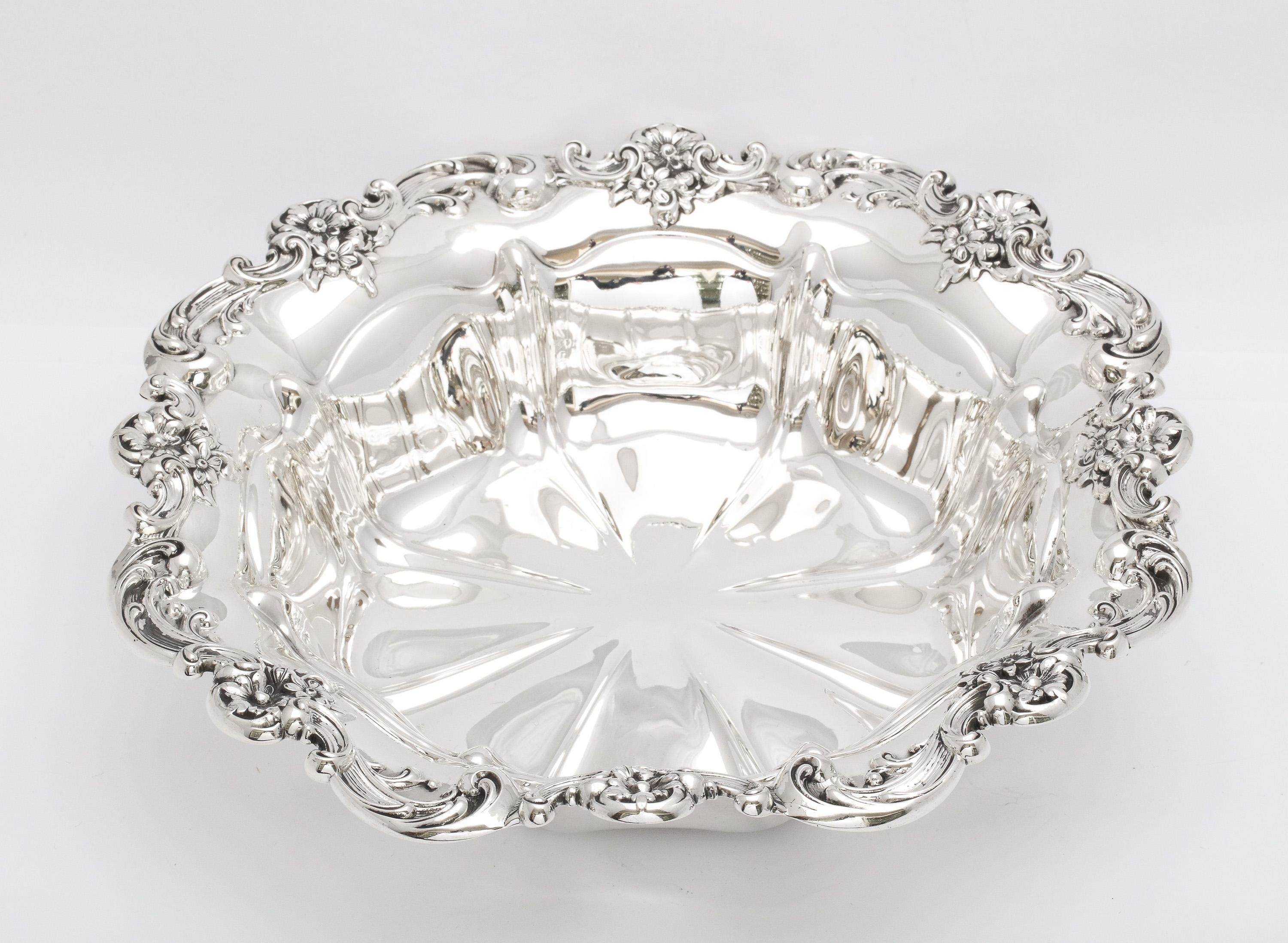 Beautiful Victorian-Style Sterling Silver Centerpiece Bowl By Gorham For Sale 3