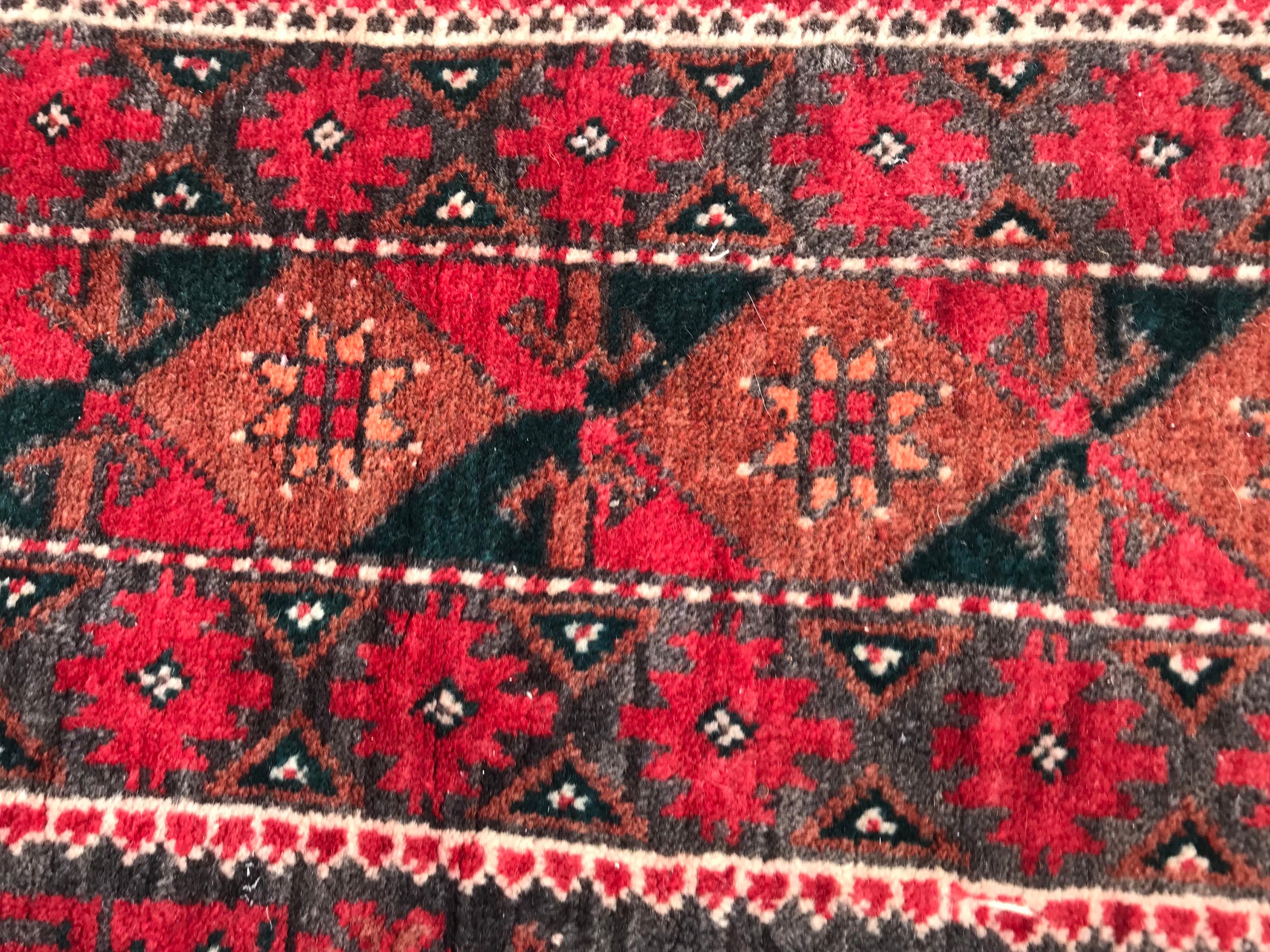 Coton Bobyrug's Beautiful Vintage Afghan Balutch Rug (tapis afghan vintage de Balutch) en vente