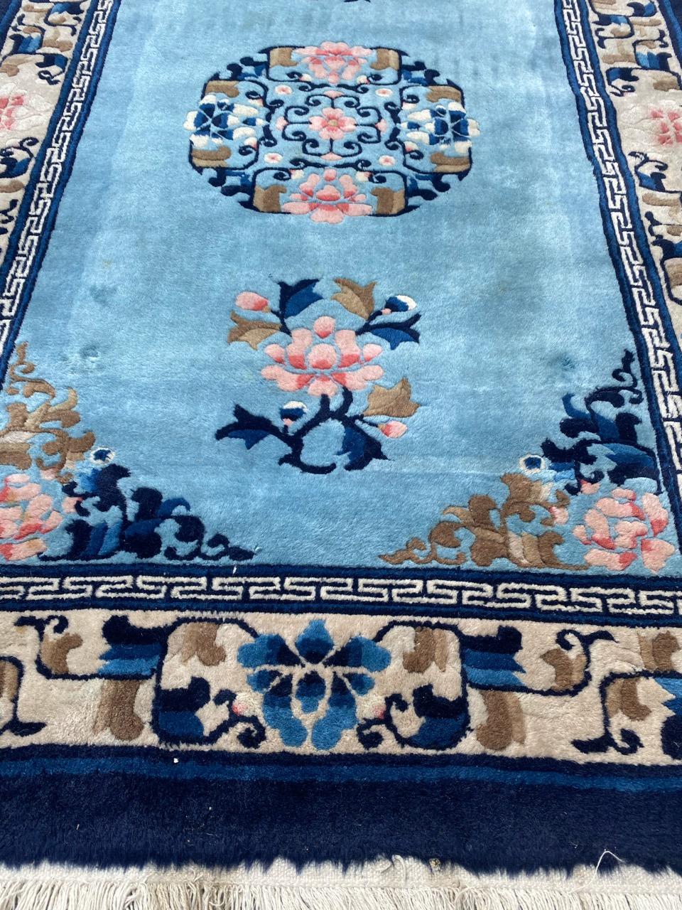 Beautiful Vintage Art Deco Chinese Beijing Rug For Sale 4