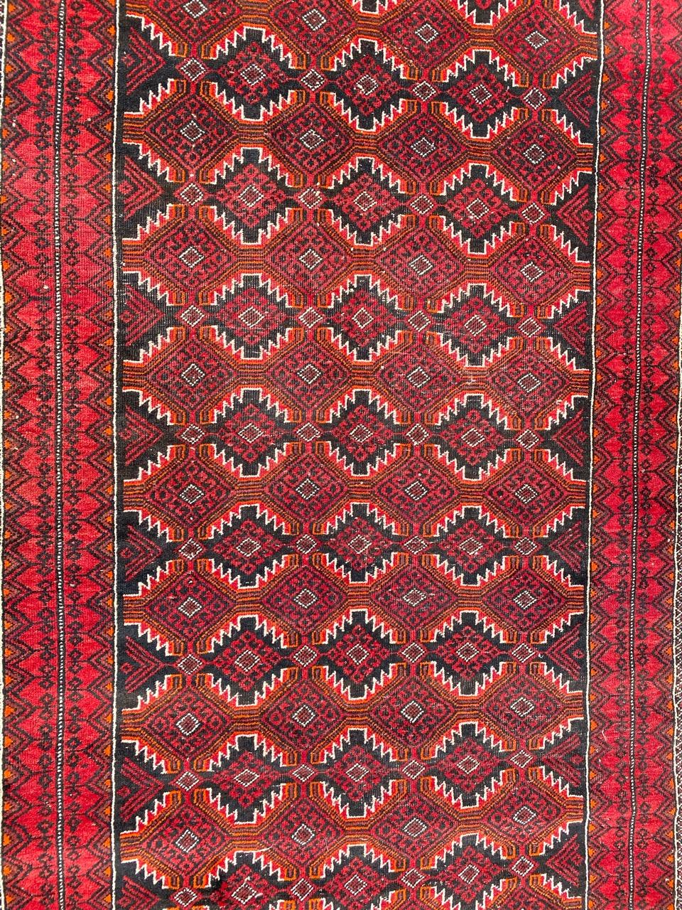 Preciosa alfombra Baluch vintage de Bobyrug en venta 6
