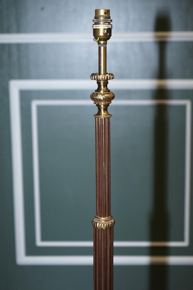 Beautiful Vintage Brass Floor Lamp For Sale at 1stDibs