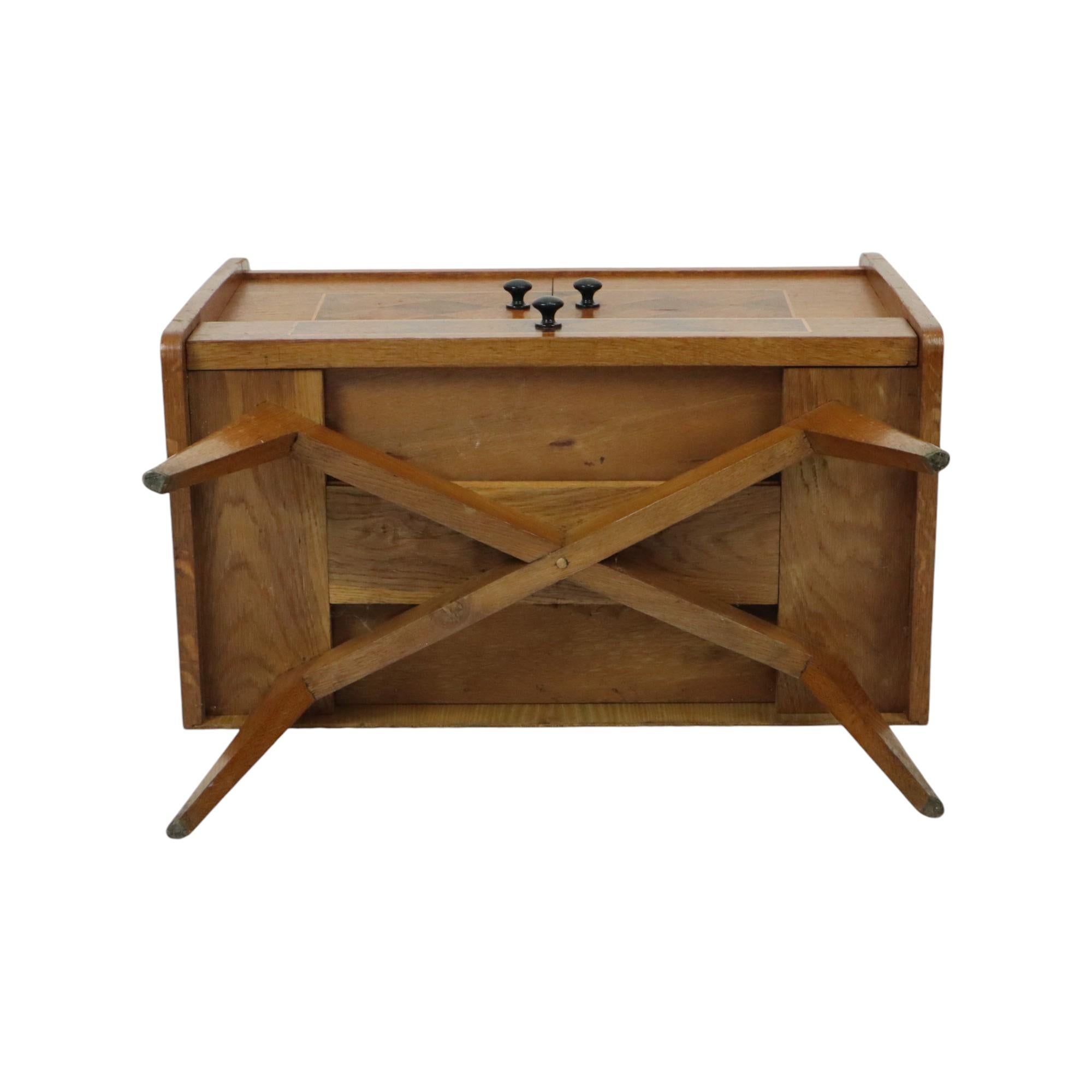 Precioso armario vintage con diseño escandinavo en damero 6