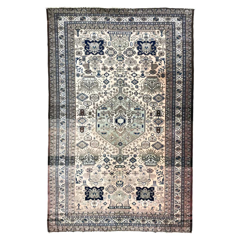 Beautiful Vintage Bidjar Rug For Sale at 1stDibs