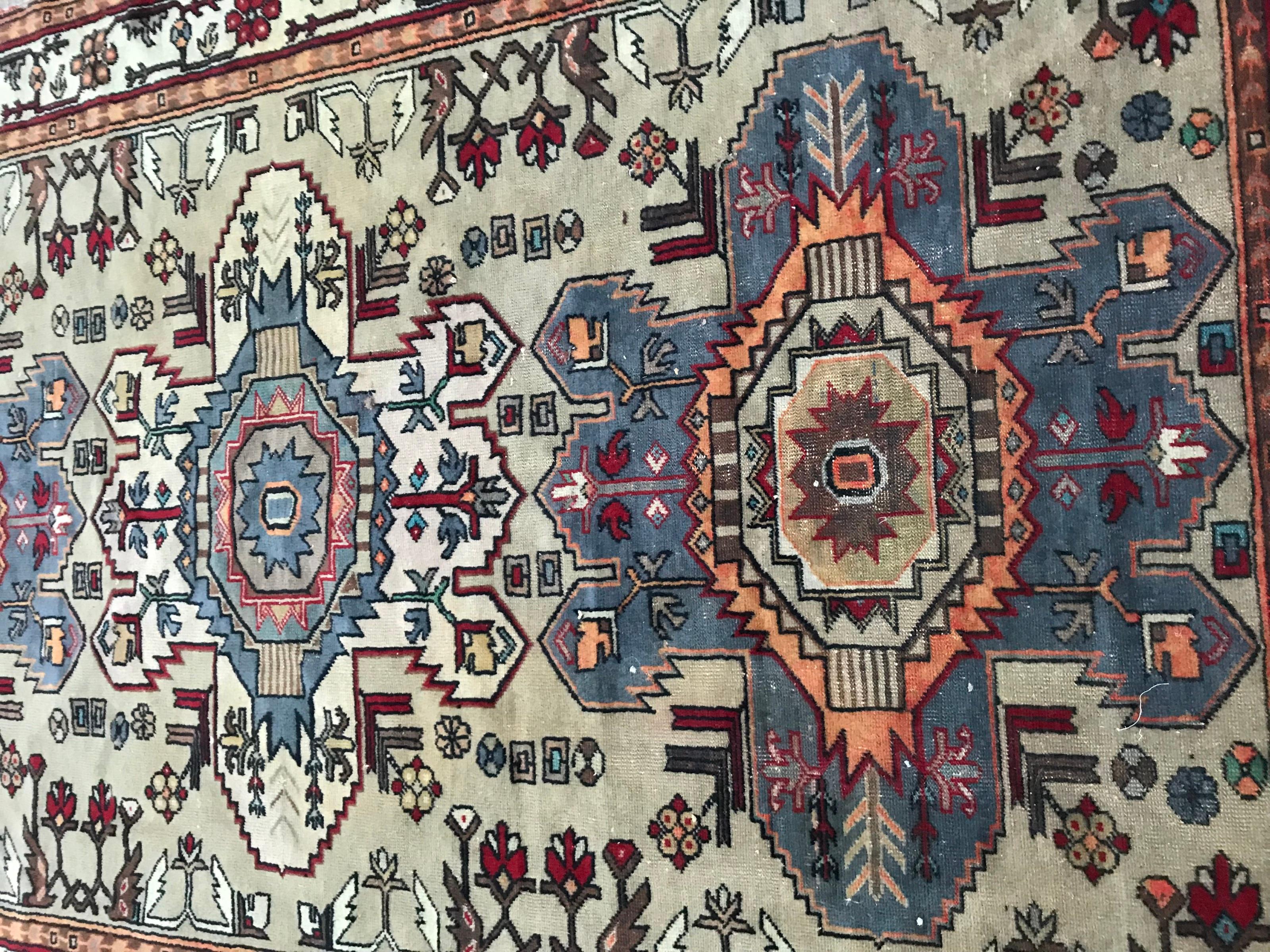 Noué à la main Bobyrug's Beautiful Vintage Caucasian Shirwan Rug (tapis caucasien vintage de Shirwan) en vente