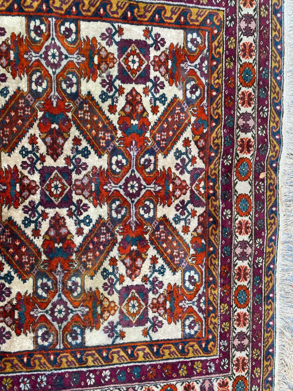 Bobyrugs schöner kaukasischer Schirwan-Teppich im Vintage-Stil im Zustand „Gut“ im Angebot in Saint Ouen, FR