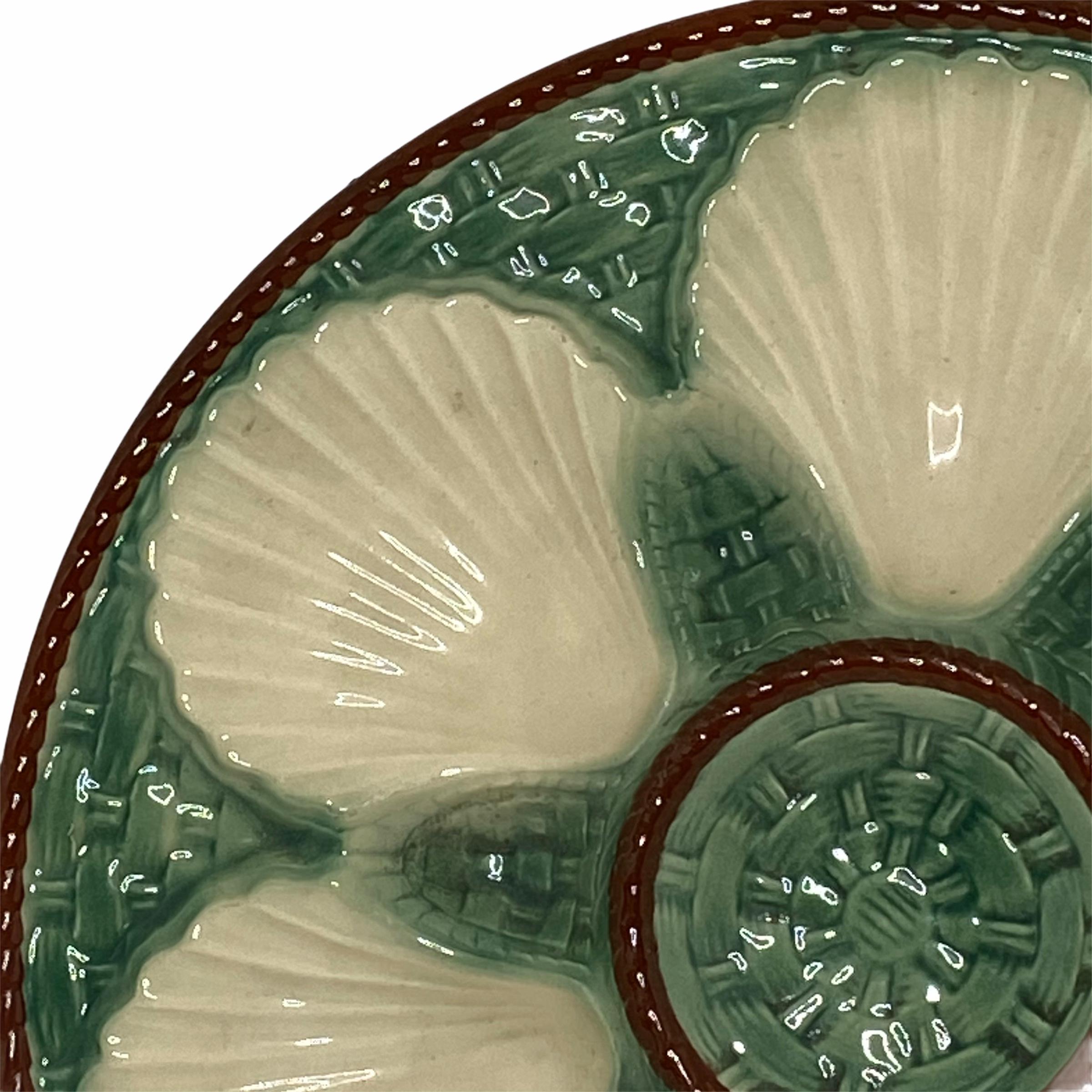 Beautiful Vintage Ceramic Majolica Oyster Plate, French France 1