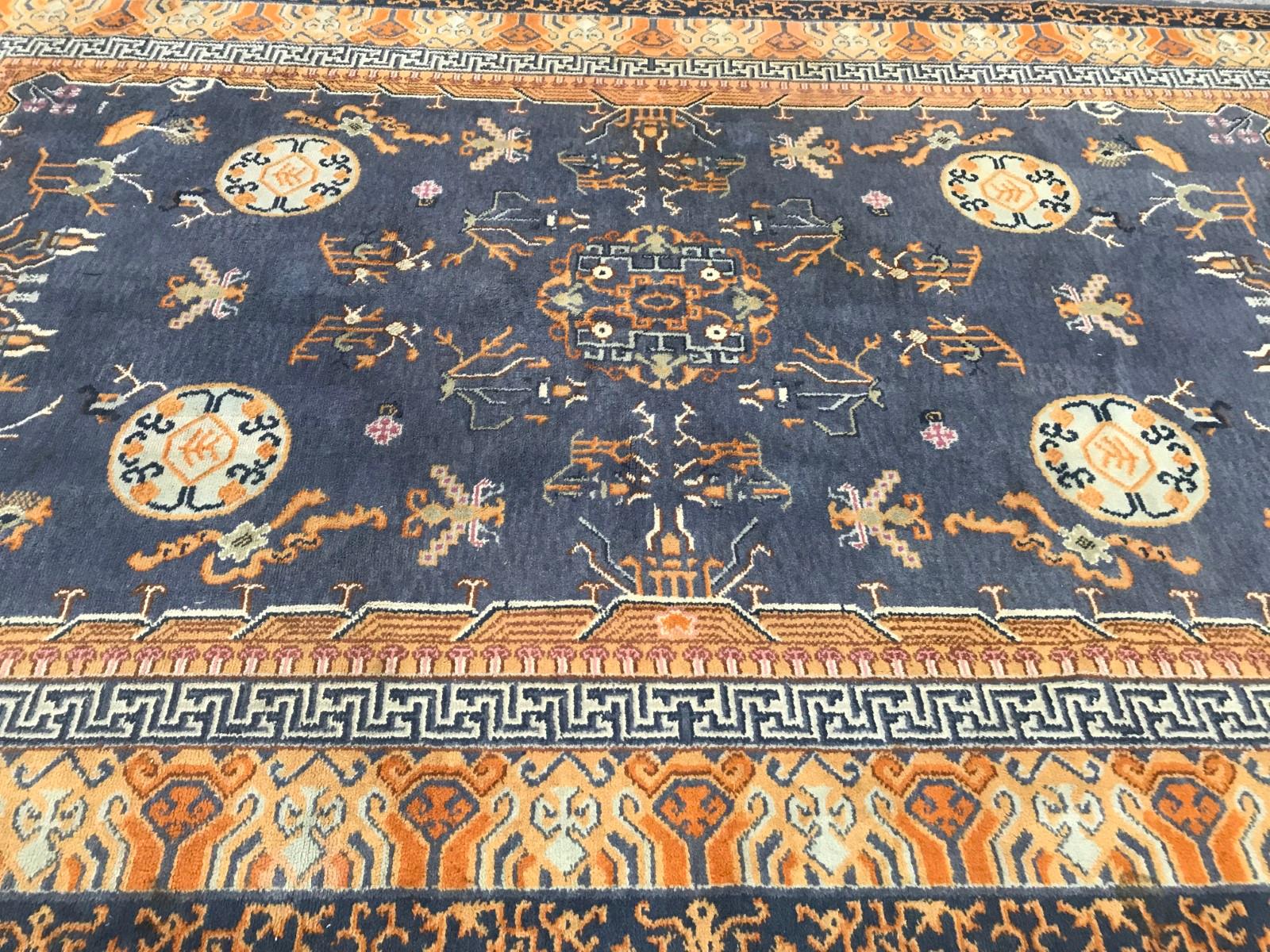 Beautiful Vintage Chinese Design French Knotted Rug 3