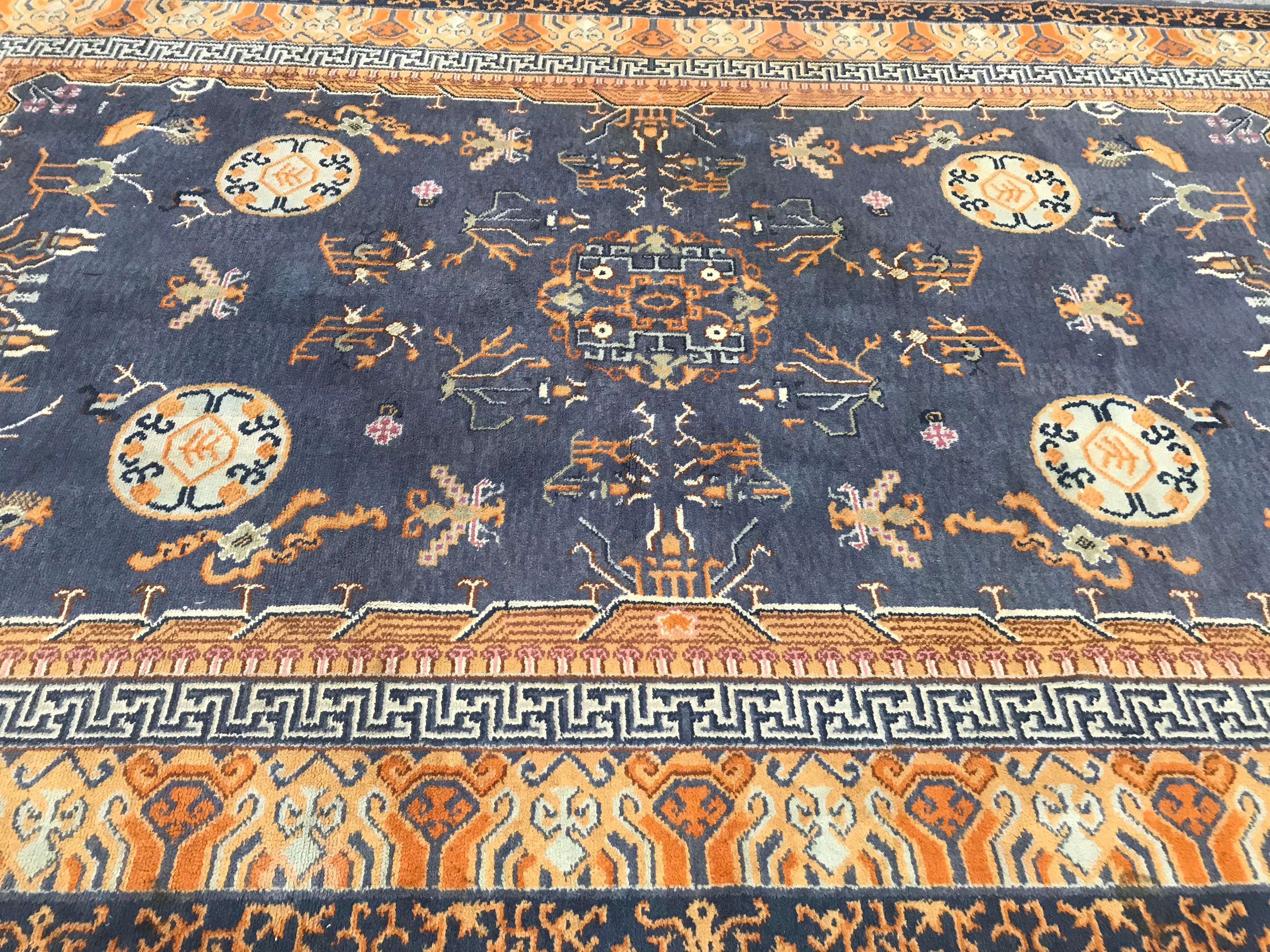 Bobyrug’s Beautiful Vintage Chinese Design French Knotted Rug For Sale 3