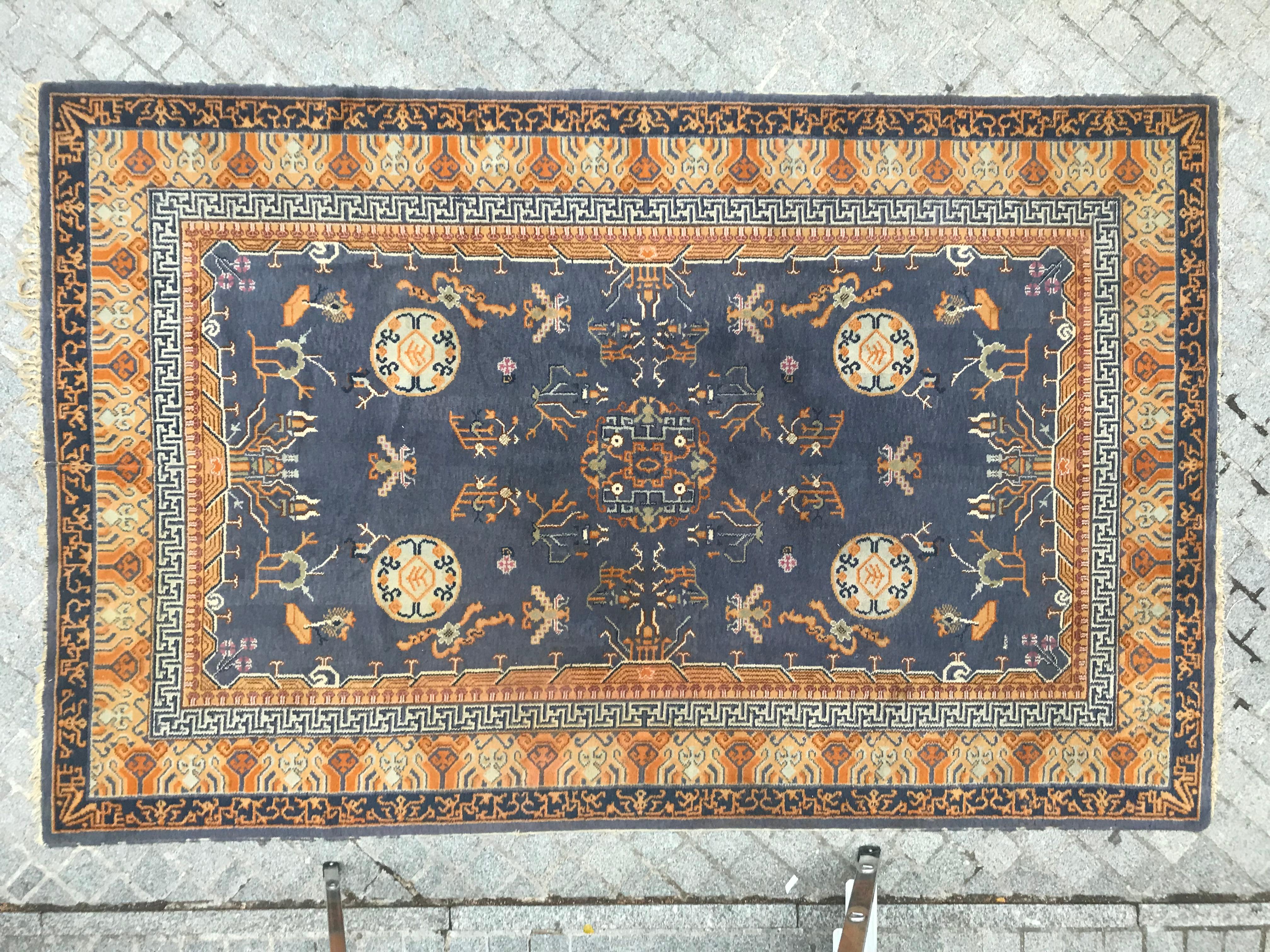 Exquisite French Knotted Rug with Stunning Chinese Design!

This beautiful French knotted rug features an intricate Chinese design with a captivating color palette of blue and yellow. It's entirely handcrafted with wool velvet on a soft cotton