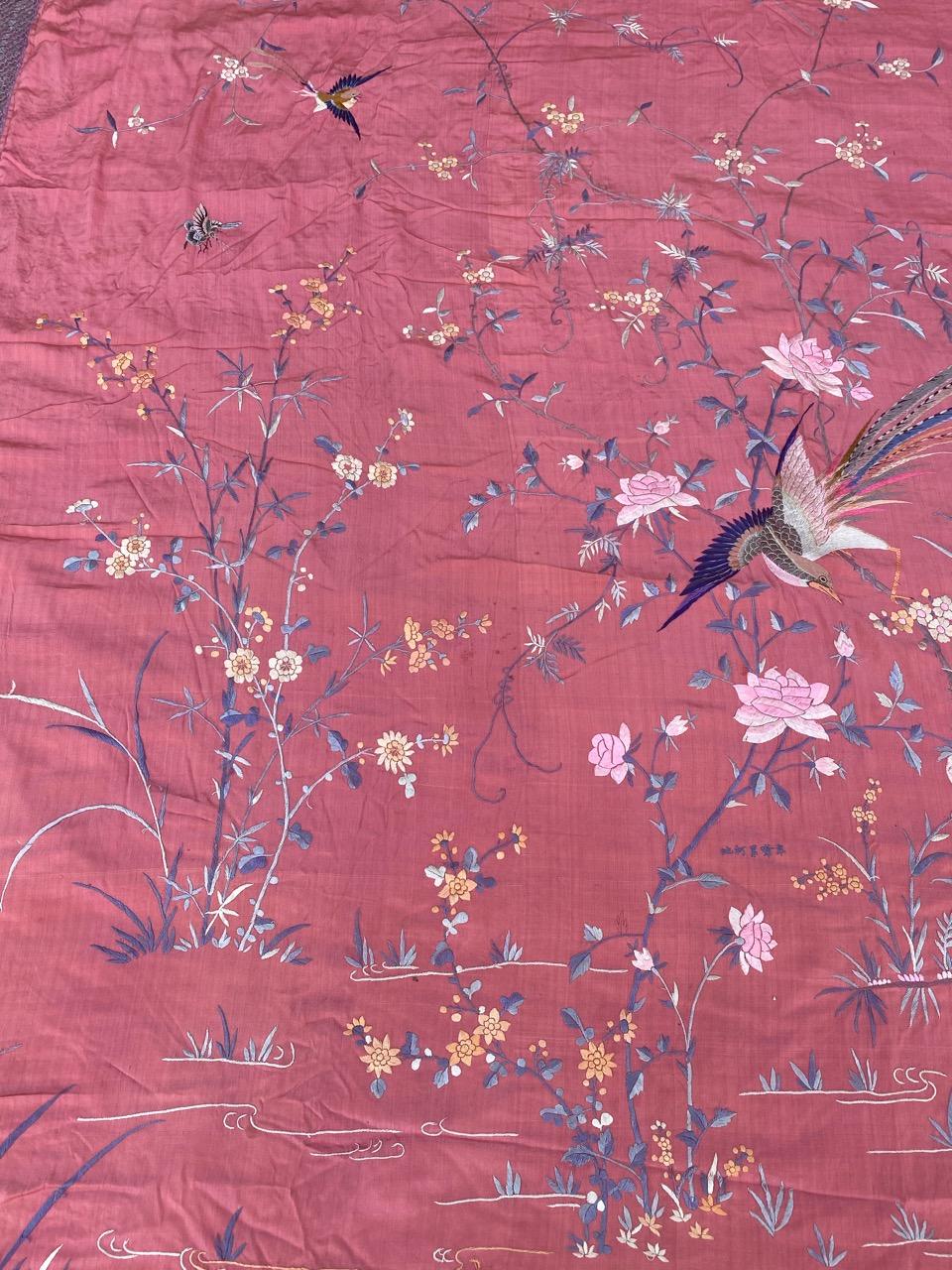 Beautiful Vintage Chinese Silk Embroidery In Good Condition In Saint Ouen, FR