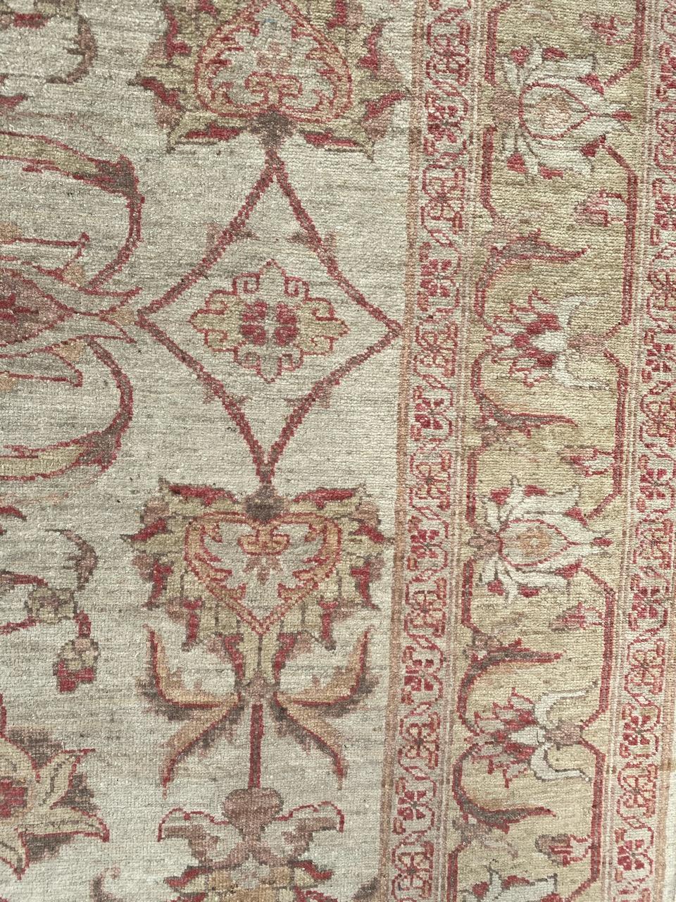 Bobyrug's Beautiful Vintage Chobi Mahal Designteppich im Angebot 5