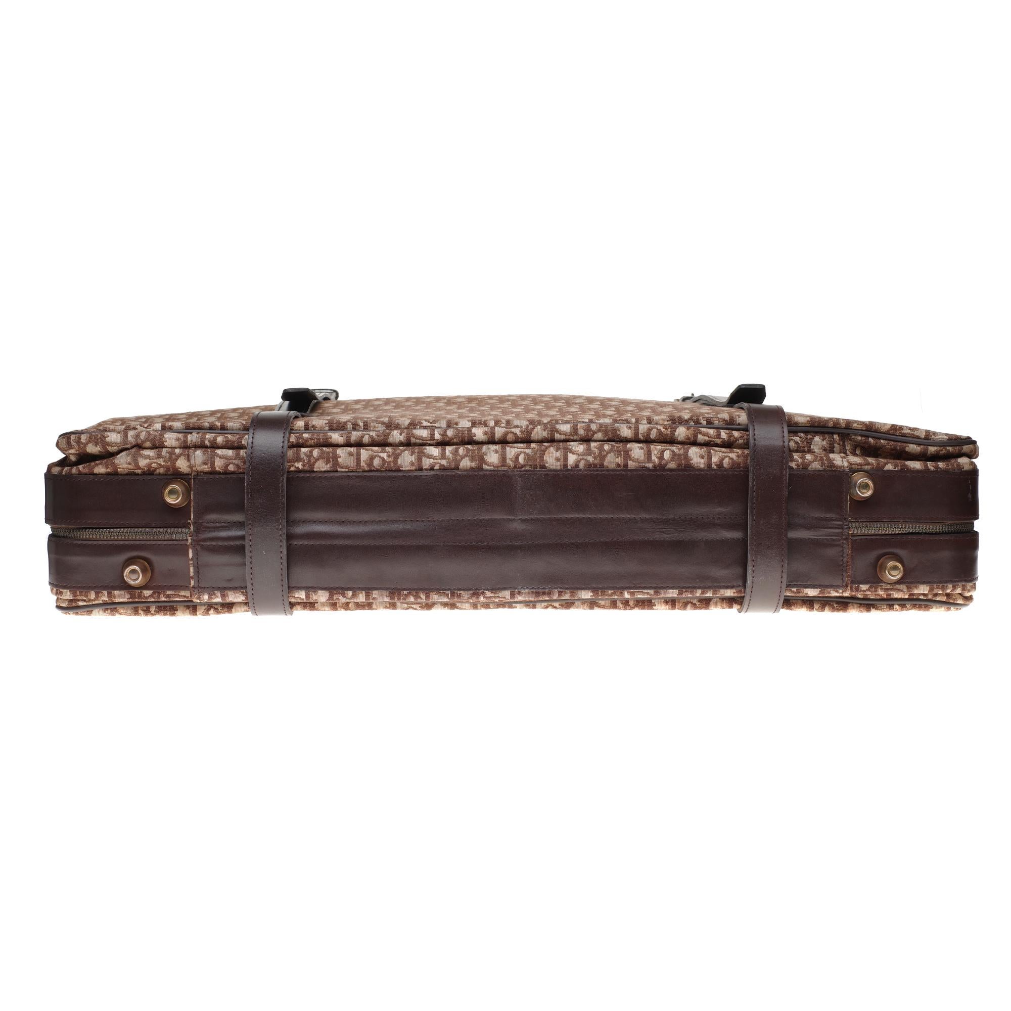 Women's or Men's Beautiful vintage Christian Dior suitcase in brown monogram canvas and leather