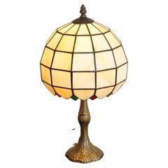 Beautiful Vintage Circa 1950's Tiffany & Co Style Lamp