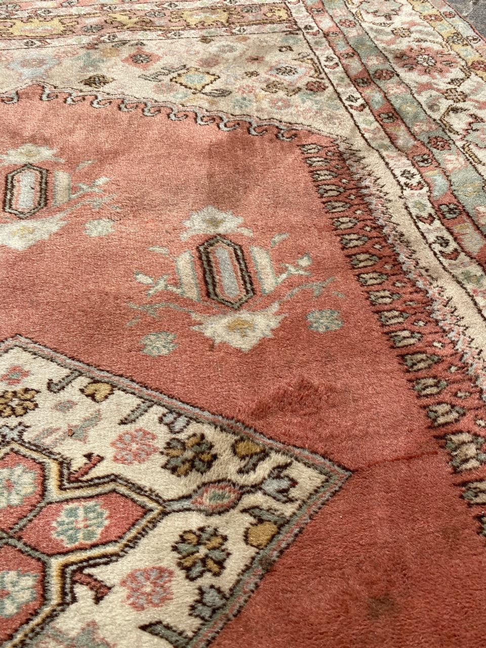 Schöner feiner türkischer Vintage-Teppich im Angebot 4