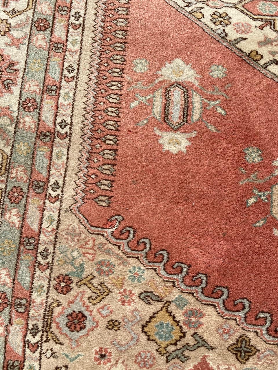 Schöner feiner türkischer Vintage-Teppich im Angebot 1