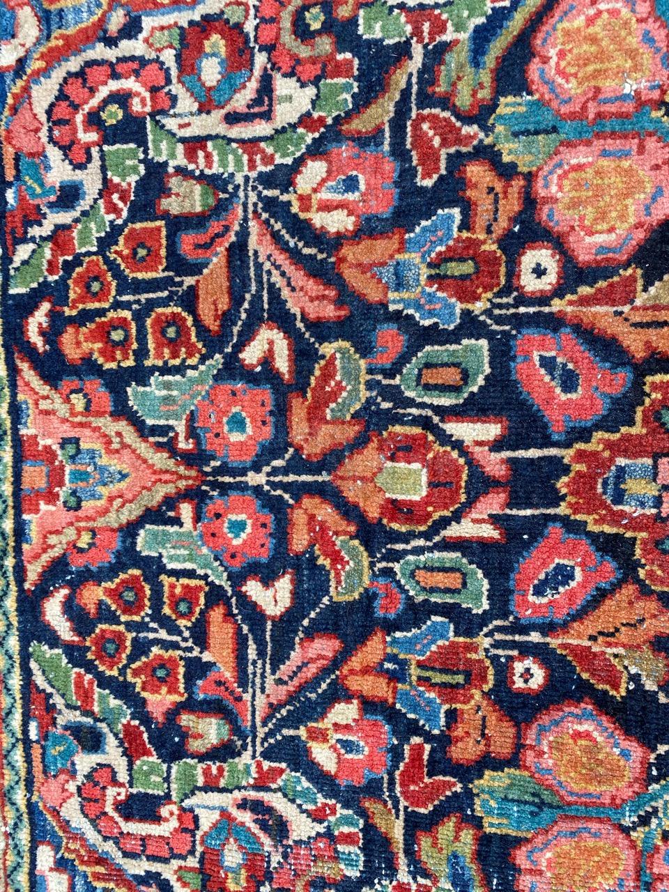 Asian Beautiful Vintage Floral Design Mahal Rug For Sale