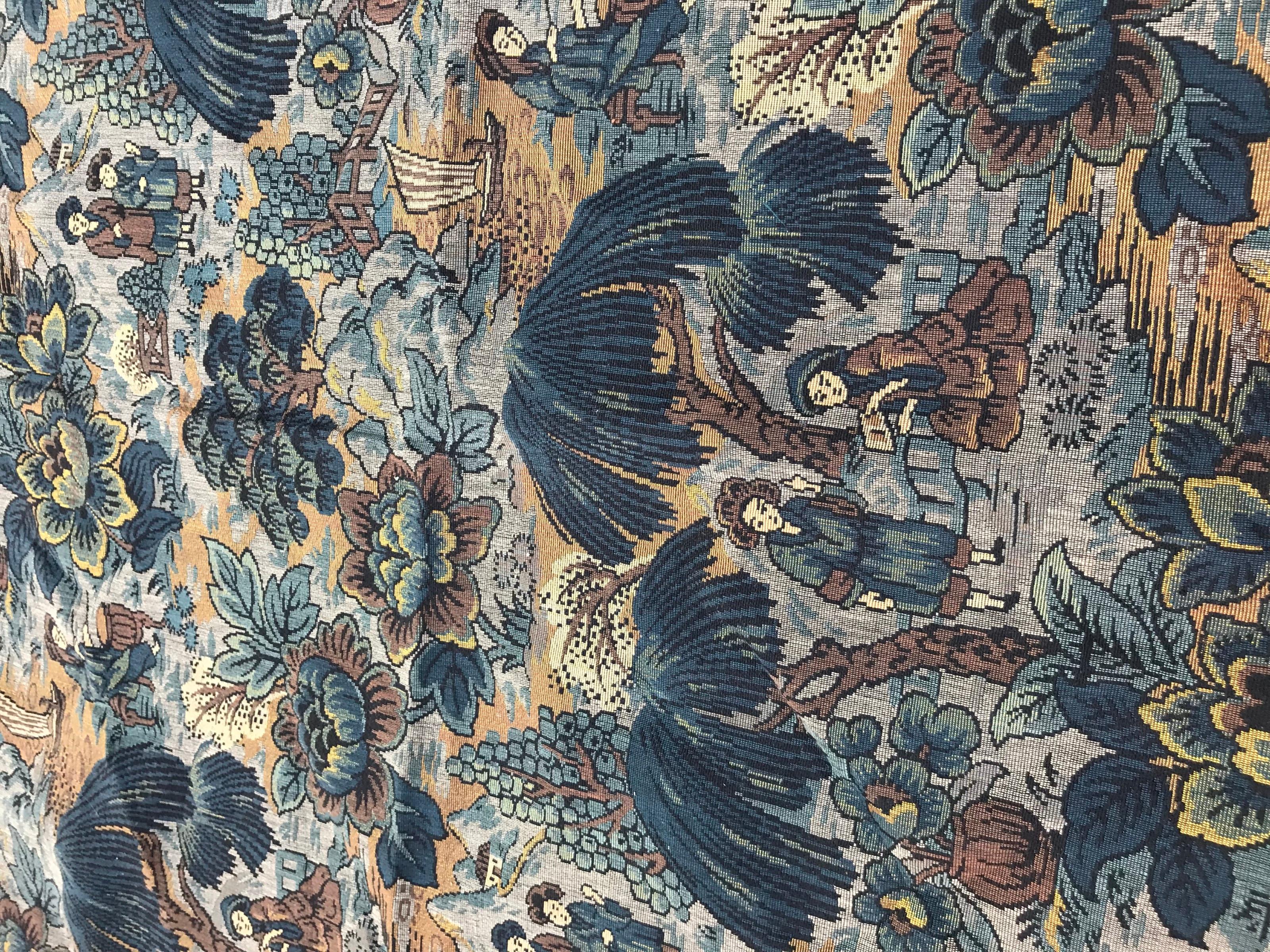 Beautiful Vintage French Jaquar Woven Chinese Design For Sale 4