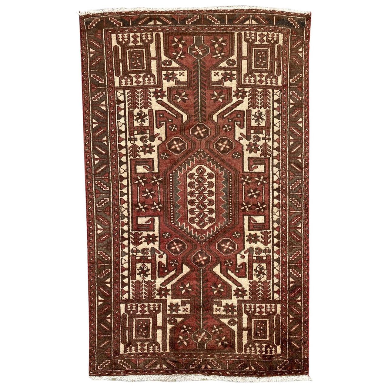 Bobyrugs schöner Vintage-Hamadan-Teppich