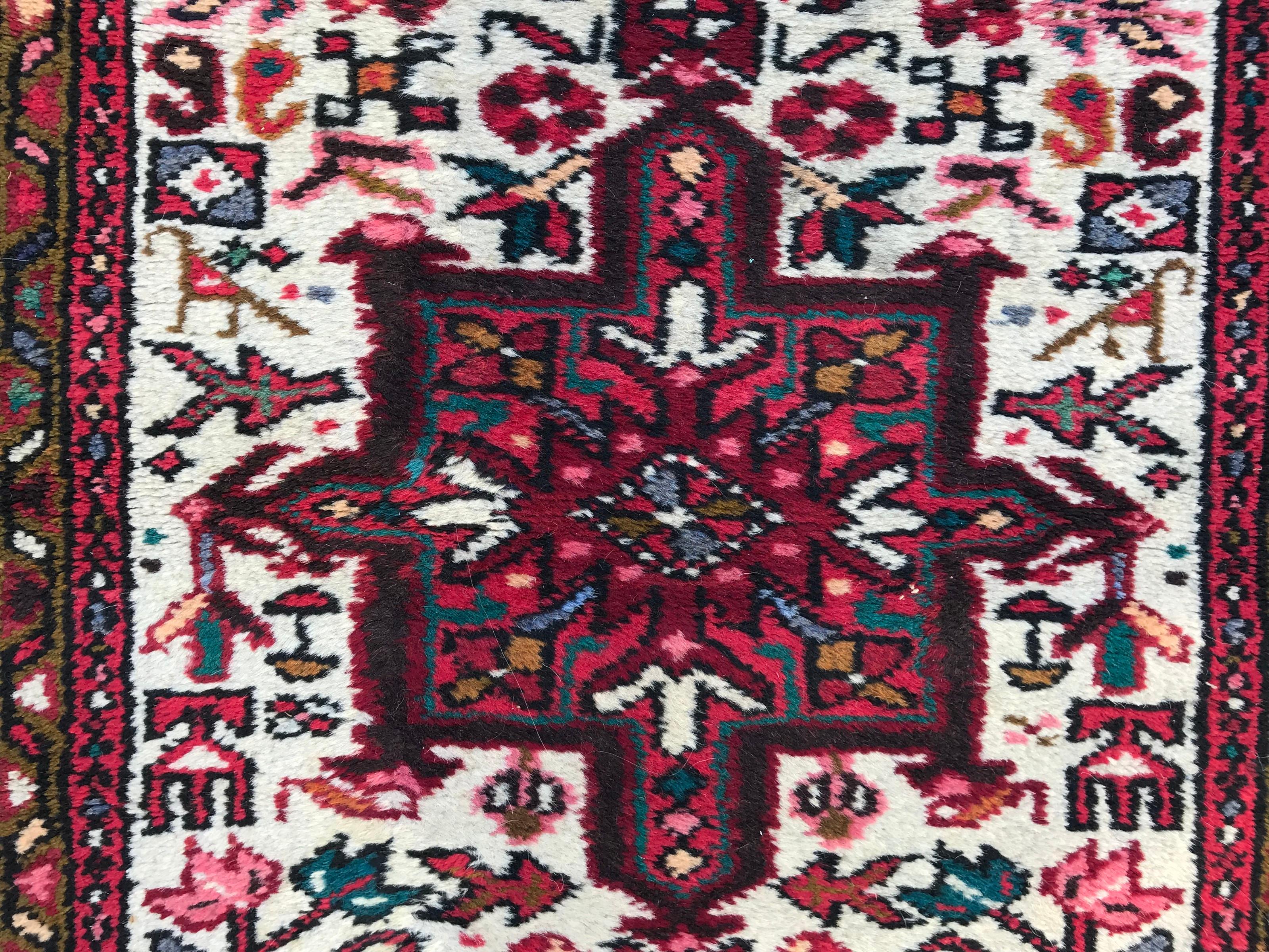 XX secolo Bellissimo runner vintage di Hamadan in vendita