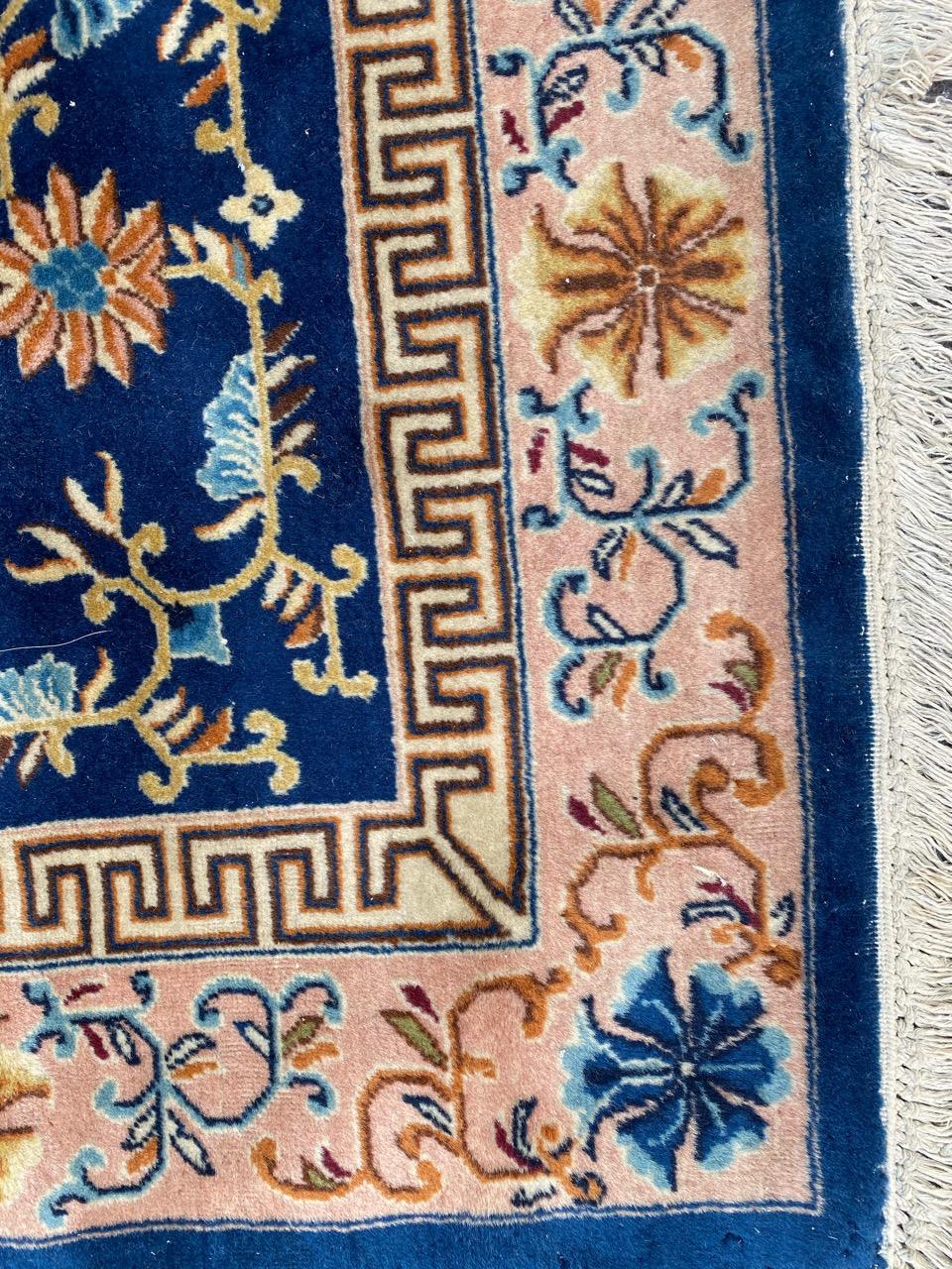 20ième siècle Magnifique tapis chinois vintage Hereke en vente