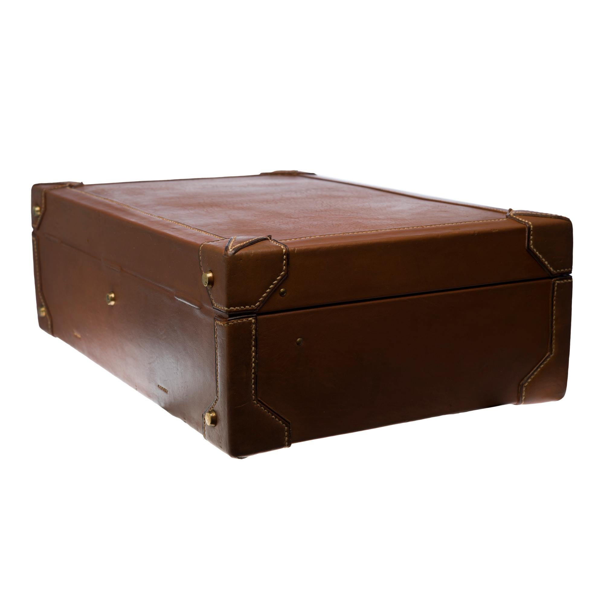 Women's or Men's Beautiful vintage Hermès suitcase in brown calf leather