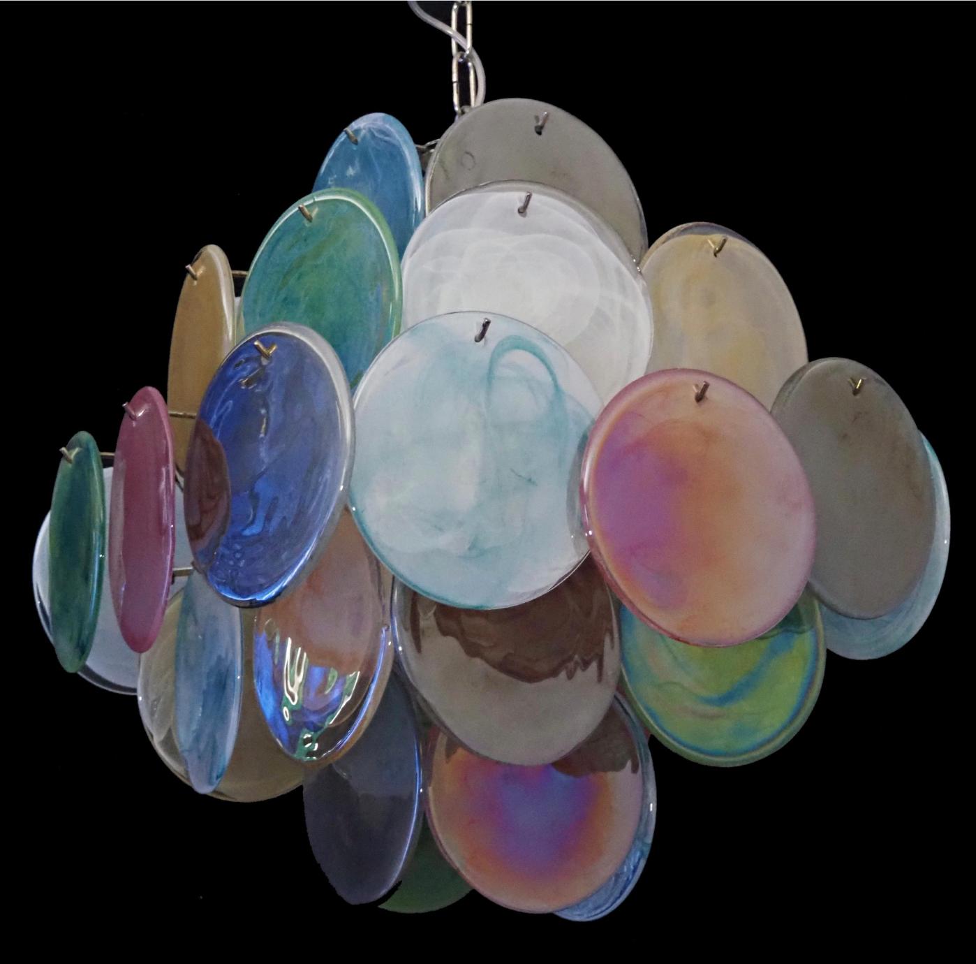 Beautiful Vintage Italian Murano chandelier For Sale 4
