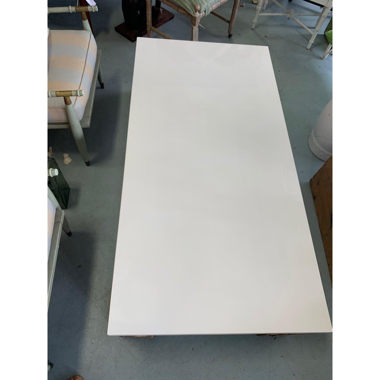 Beautiful Vintage White Lacquer Natural Wood Coffee Table In Good Condition In West Palm Beach, FL