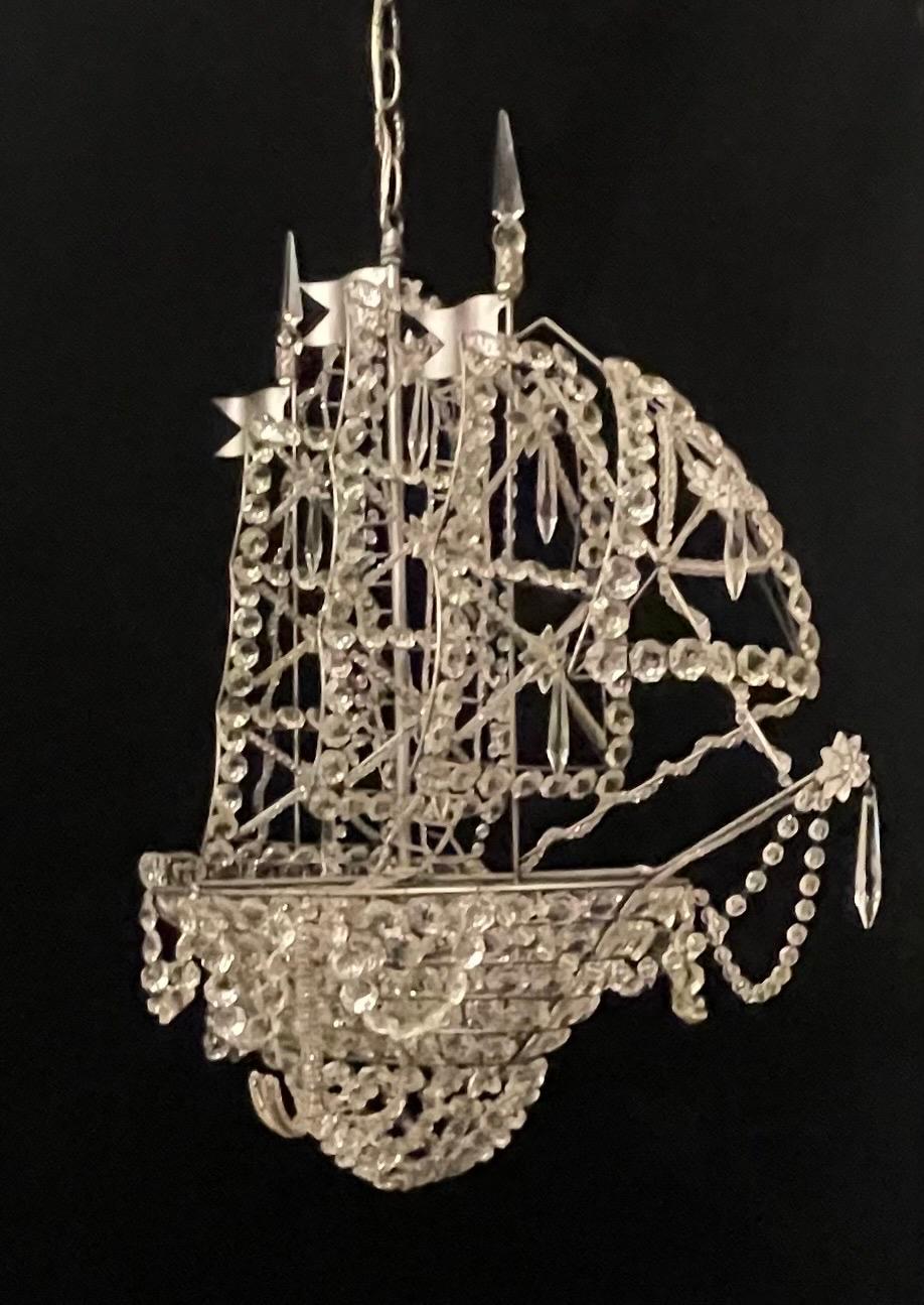 Beautiful Vintage Large Italian Crystal Beaded Gilt Boat Chandelier Ship Fixture For Sale 4