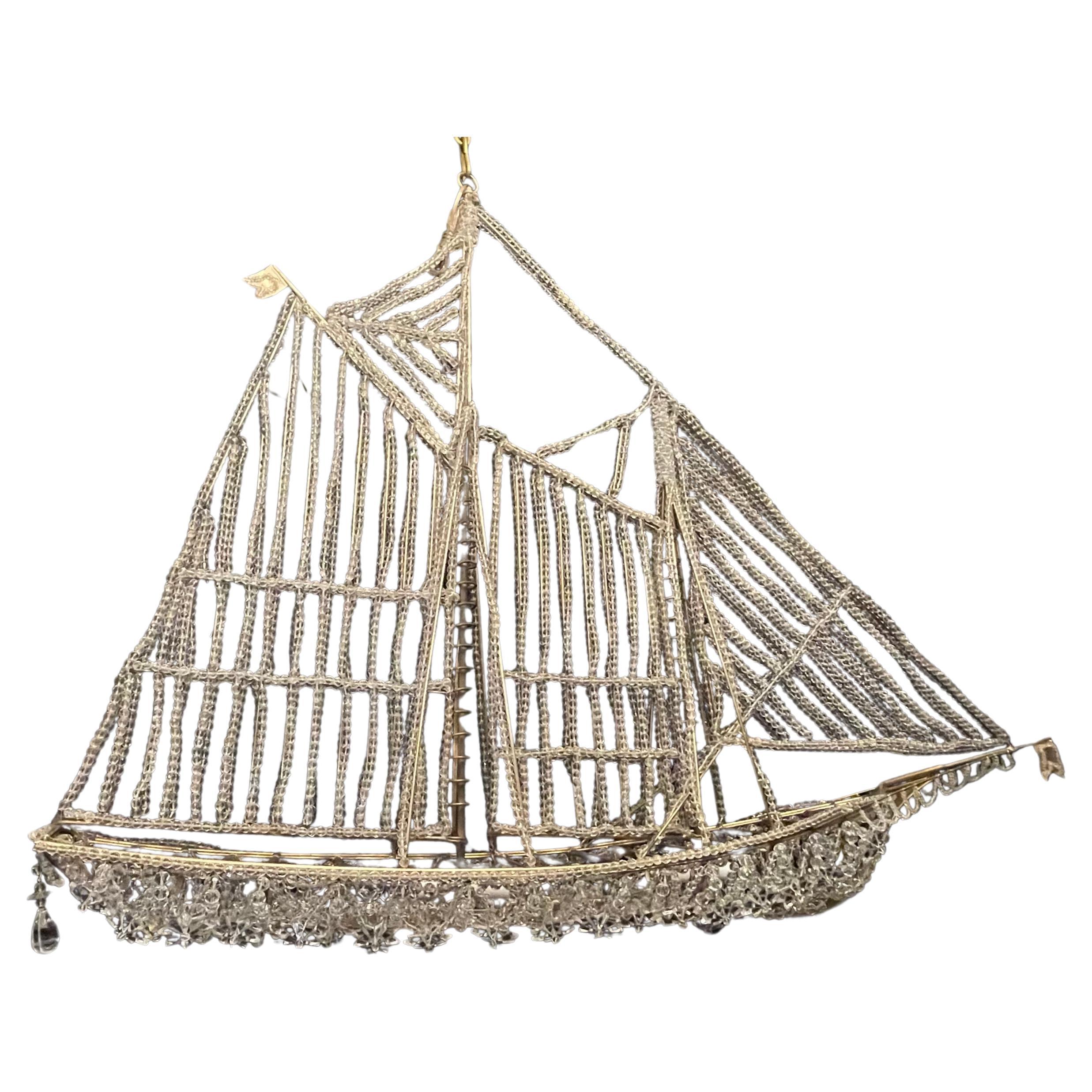 Beautiful Vintage Large Italian Crystal Beaded Gilt Boat Chandelier Ship Fixture In Good Condition In Roslyn, NY